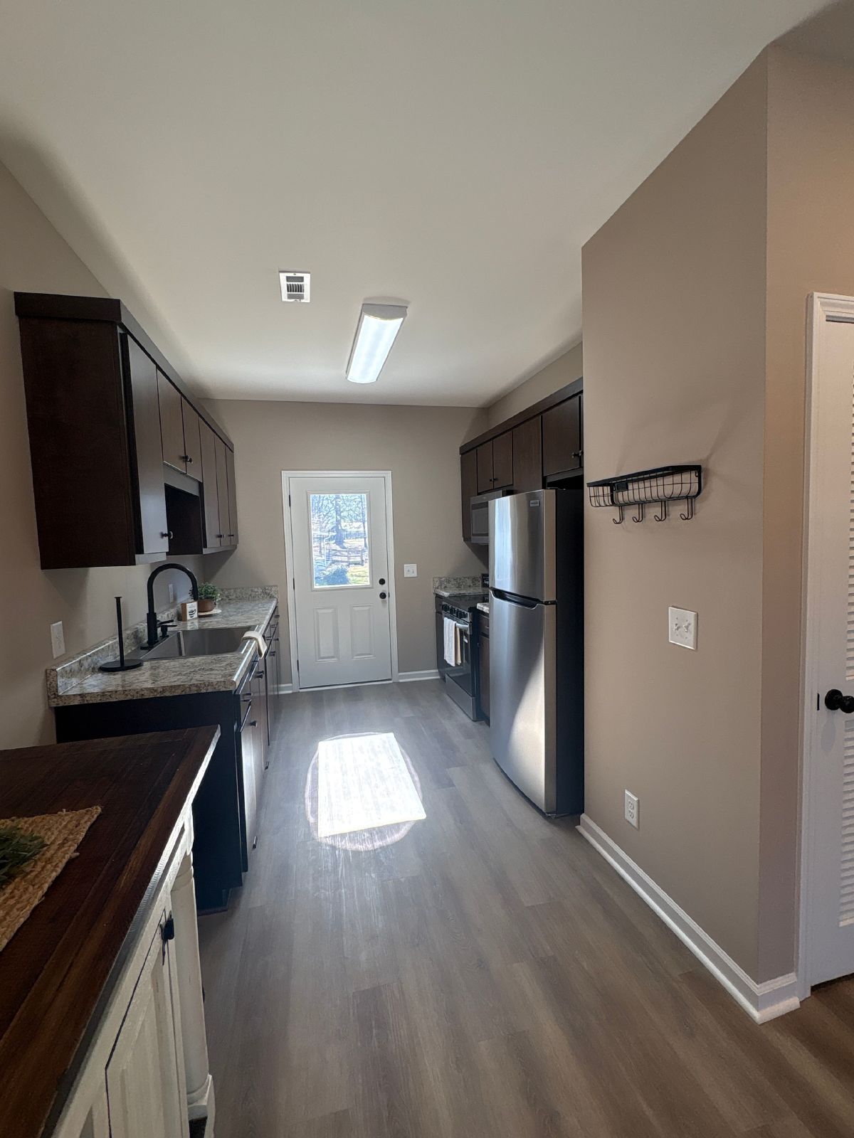 Brand New Garden Style Apartment in Tullahoma! property image