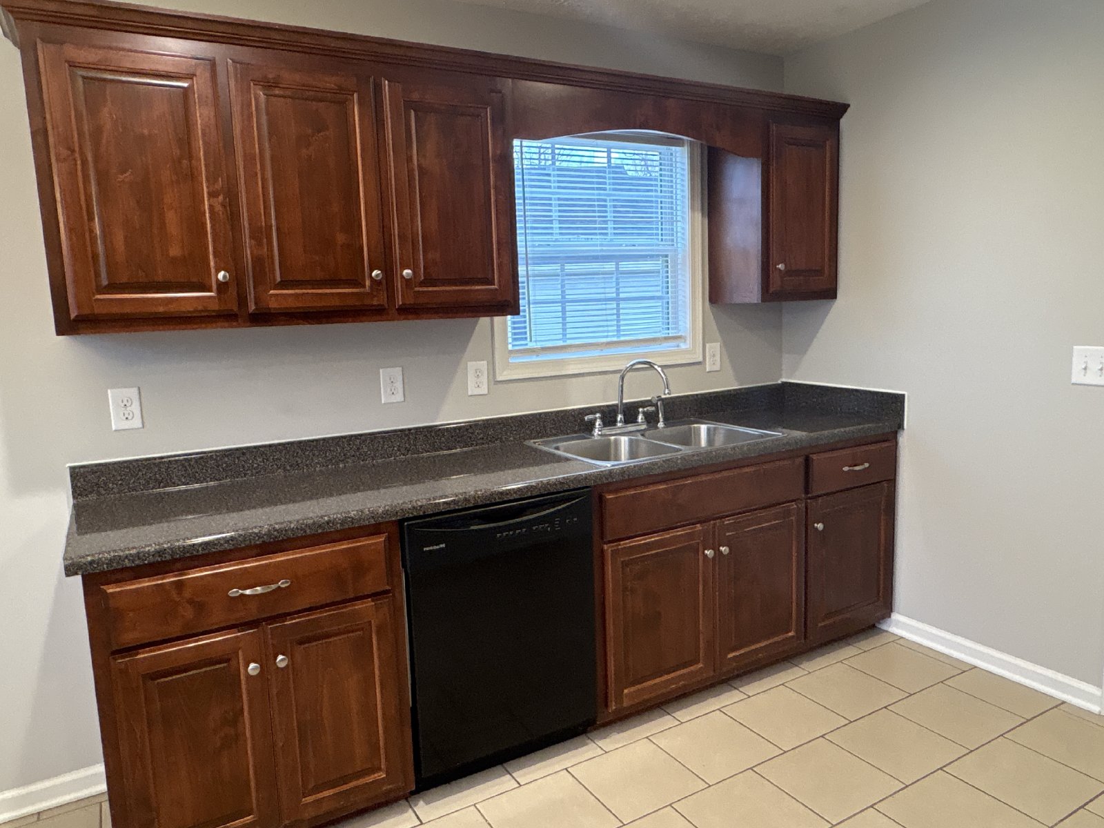 Charming 3 Bedroom Home Located in Hannah Grace Estates! property image