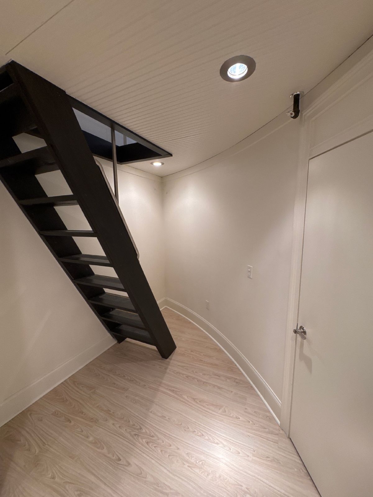 Iconic Kress Building 2BR Condo with Parking & Sound Panels property image