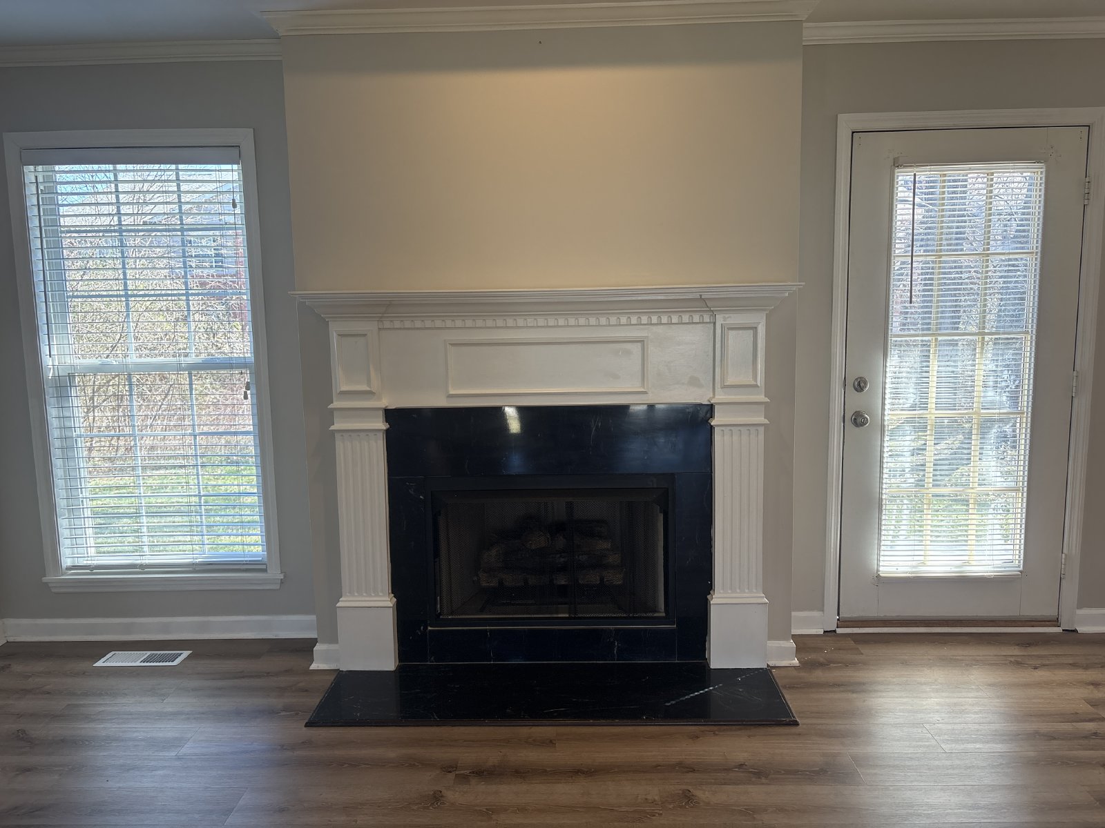 Spacious 3 Bedroom Home In Manchester... property image