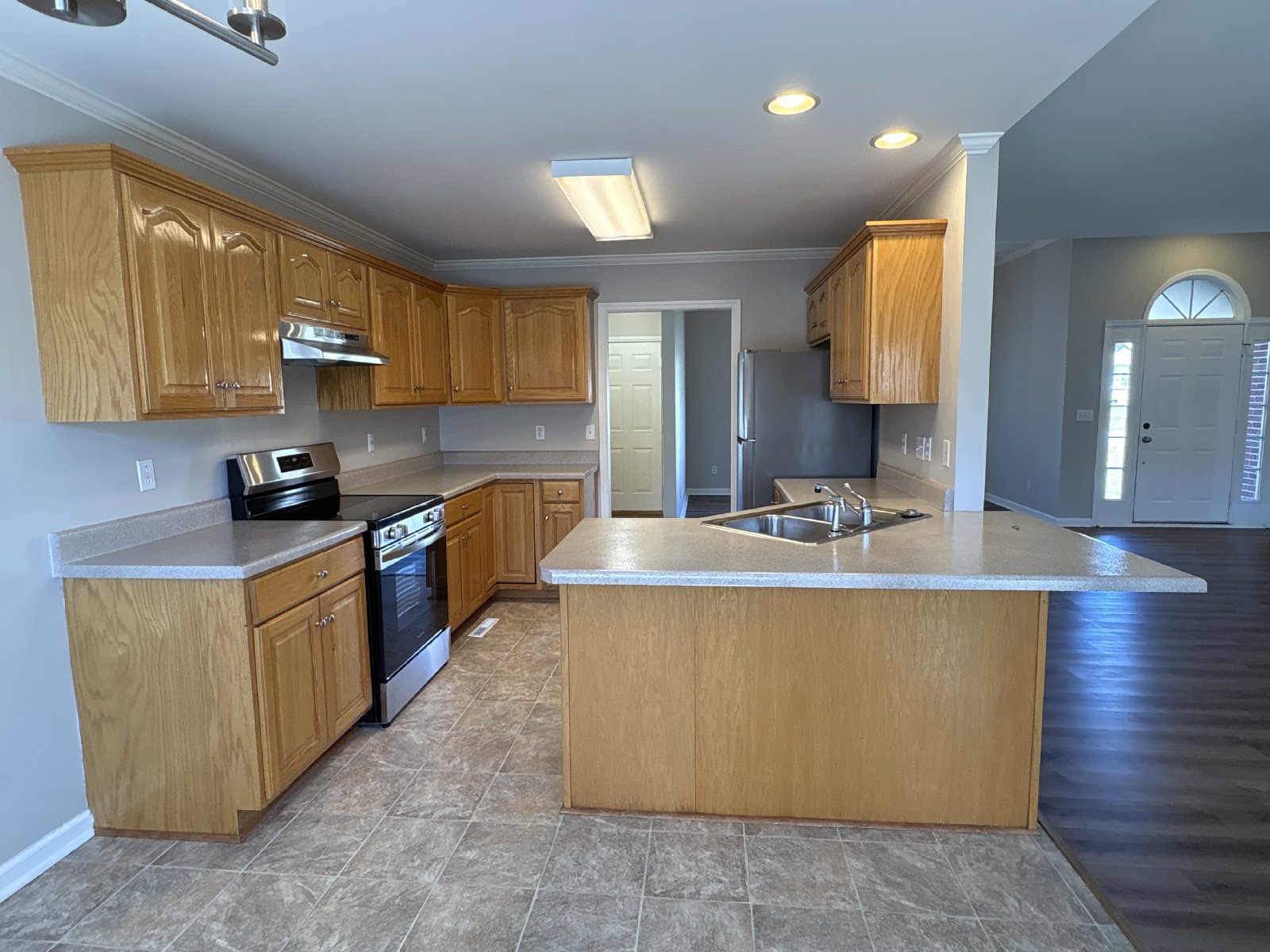 Spacious 3 Bedroom Home In Manchester... property image