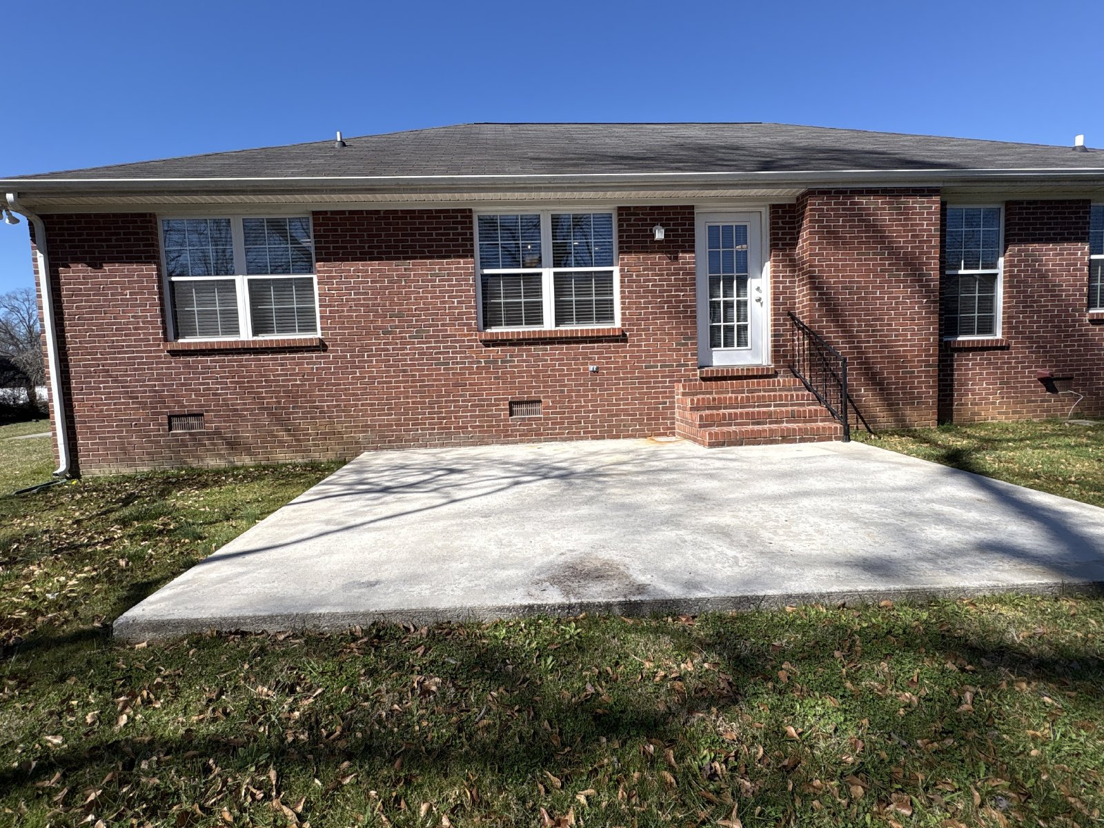 Spacious 3 Bedroom Home In Manchester... property image