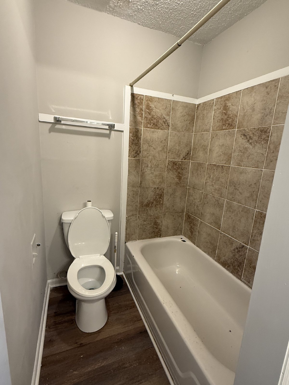 Looking for a comfortable place to call home? take a look at 810 Schmitt Rd, Rossville, GA! property image