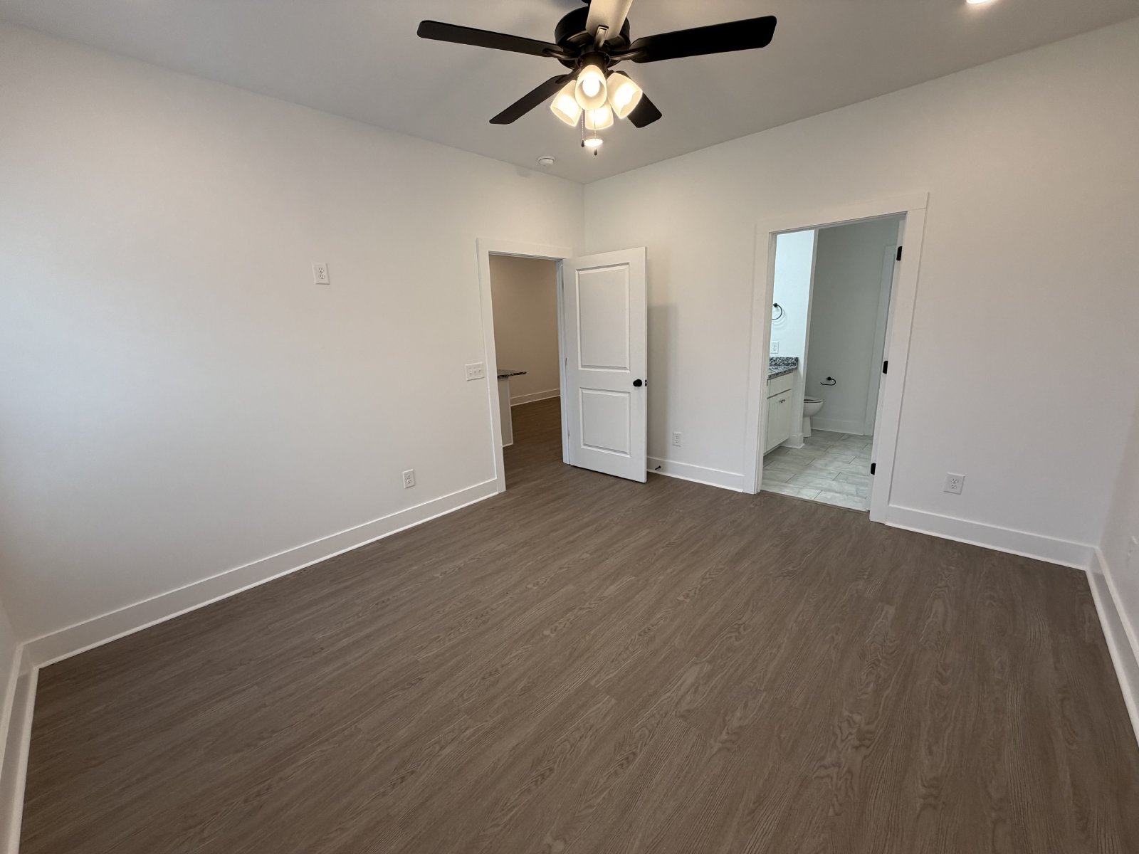 New Build 3 Bed 2.5 Bath Townhome in Shelbyville with a Move in Special property image