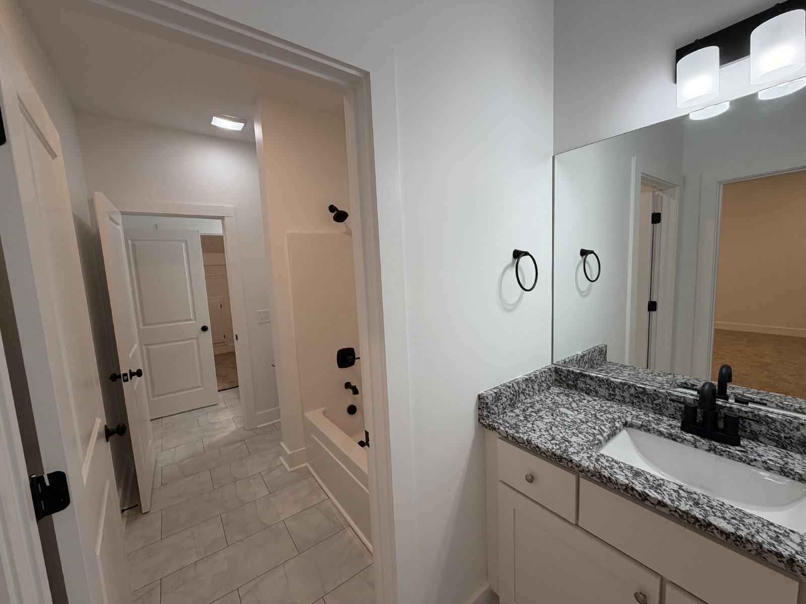 New Build 3 Bed 2.5 Bath Townhome in Shelbyville with a Move in Special property image