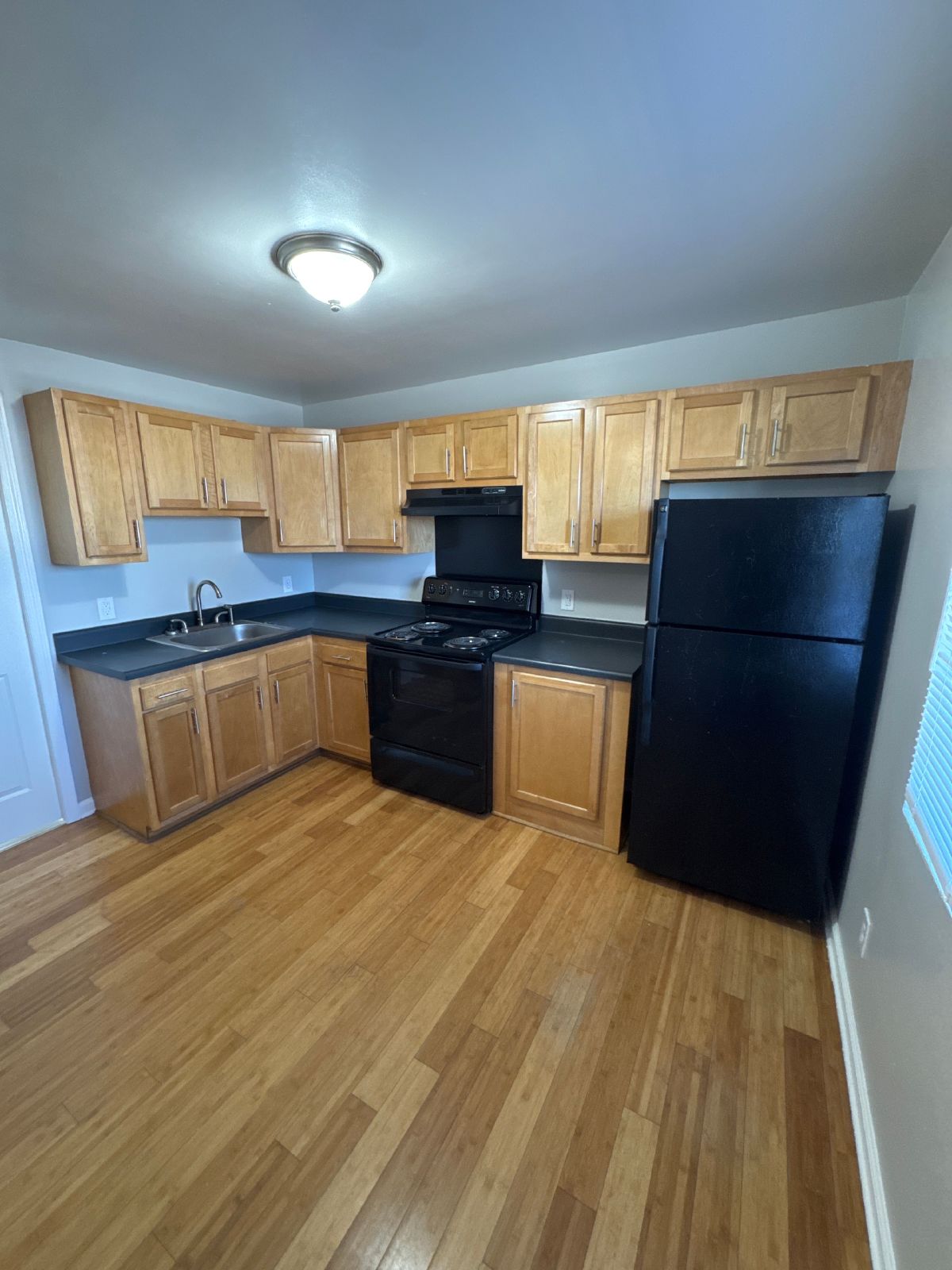 1 Bedroom Efficiency – Close to Downtown Nashville – Section 8 Accepted property image