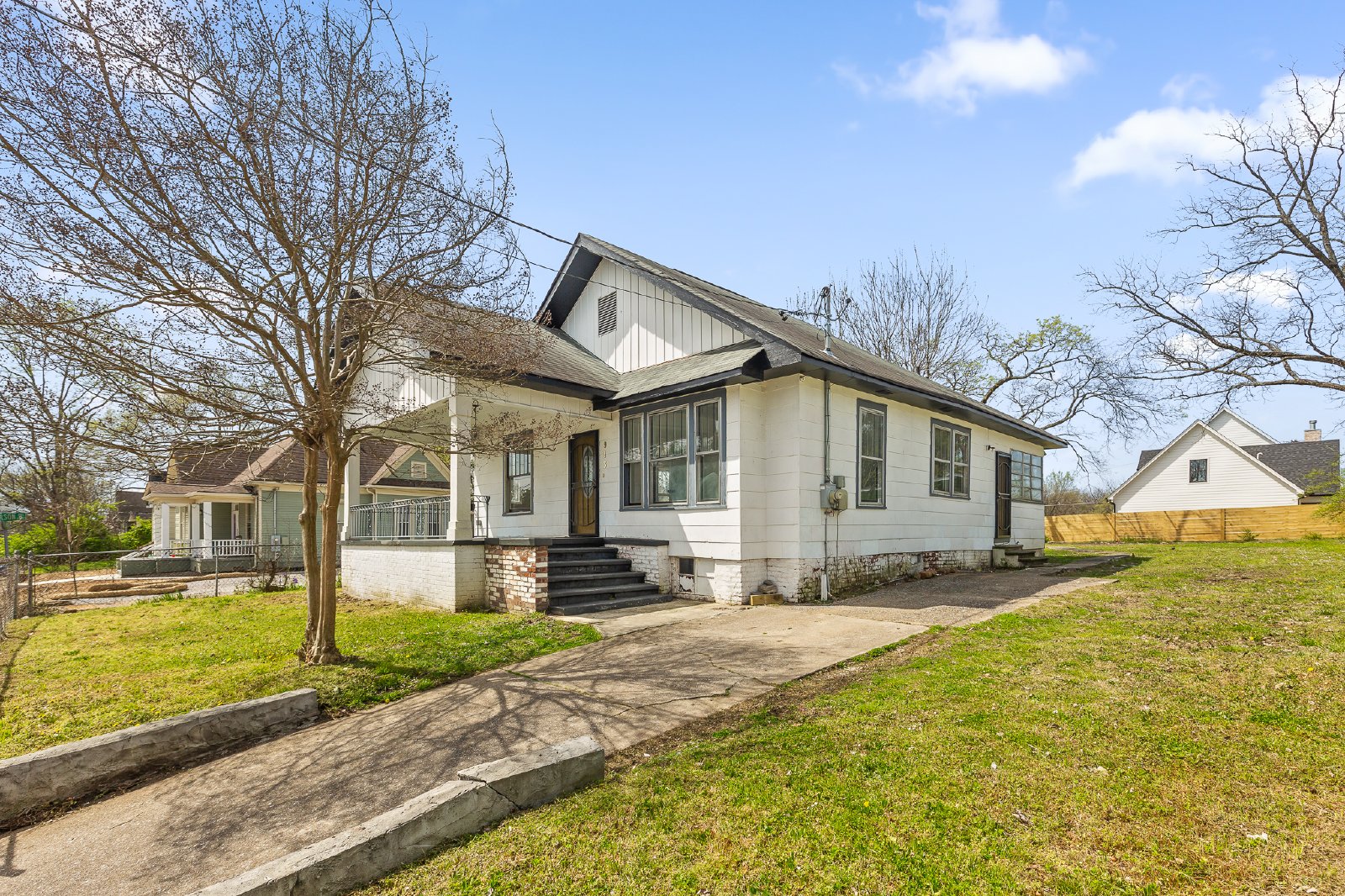 Charming + Modern Highland Park Home - 3 Beds, 2 Baths, Fenced Yard, + Plenty of Parking! property image