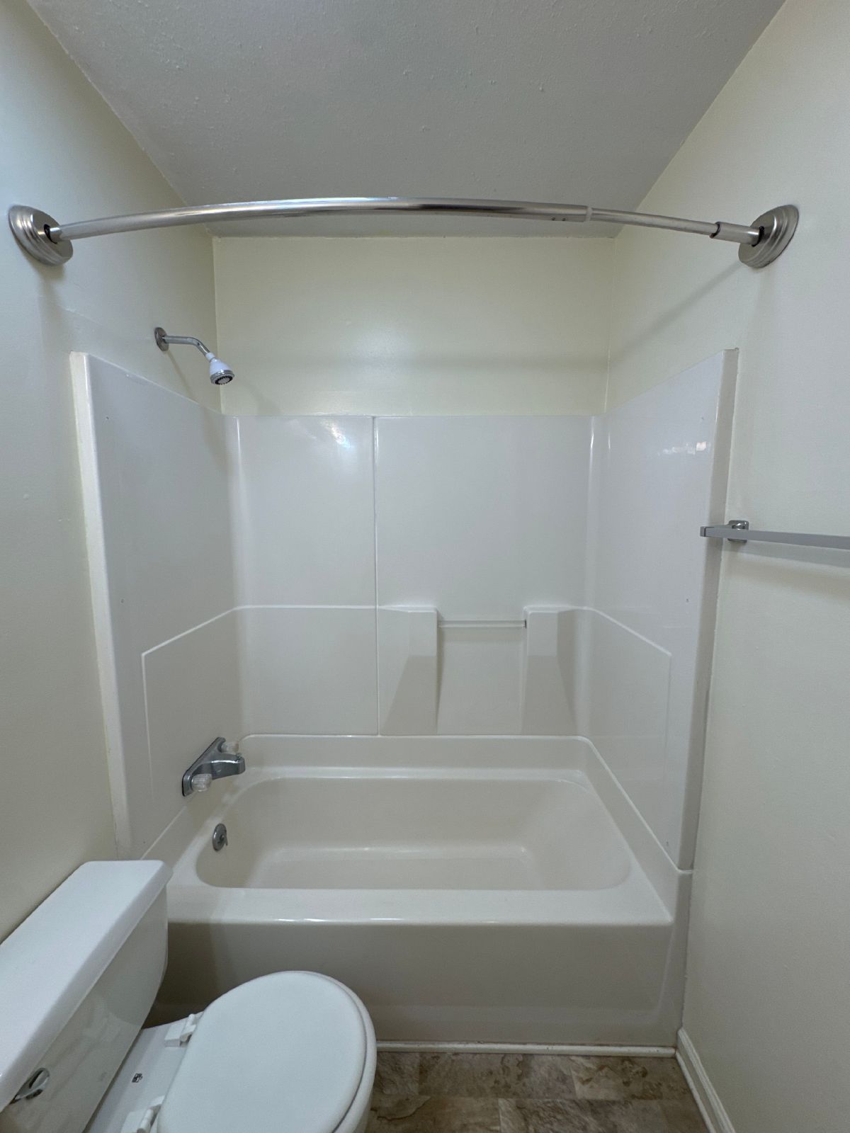 Lebanon Rental Near Old Hickory Lake – Available Now property image