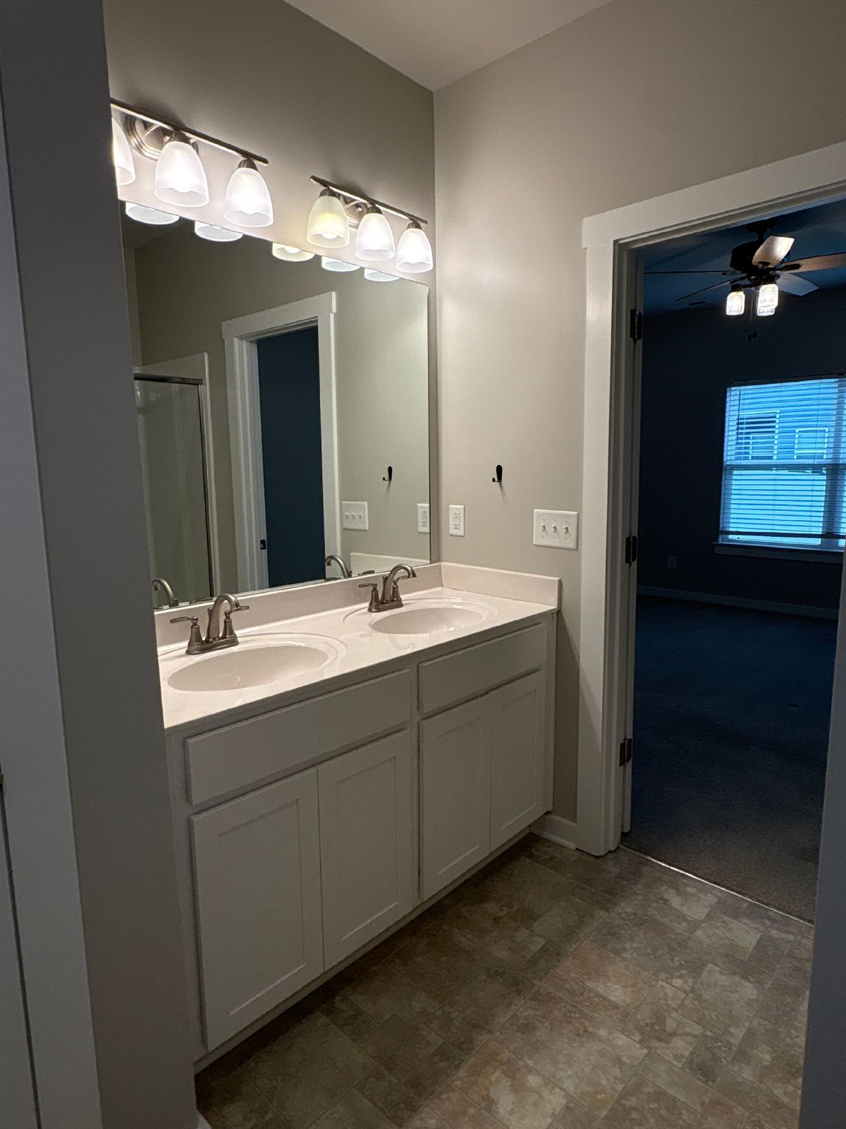 Beautiful 3 Bed 2 Bath TownHome in Shelbyville property image