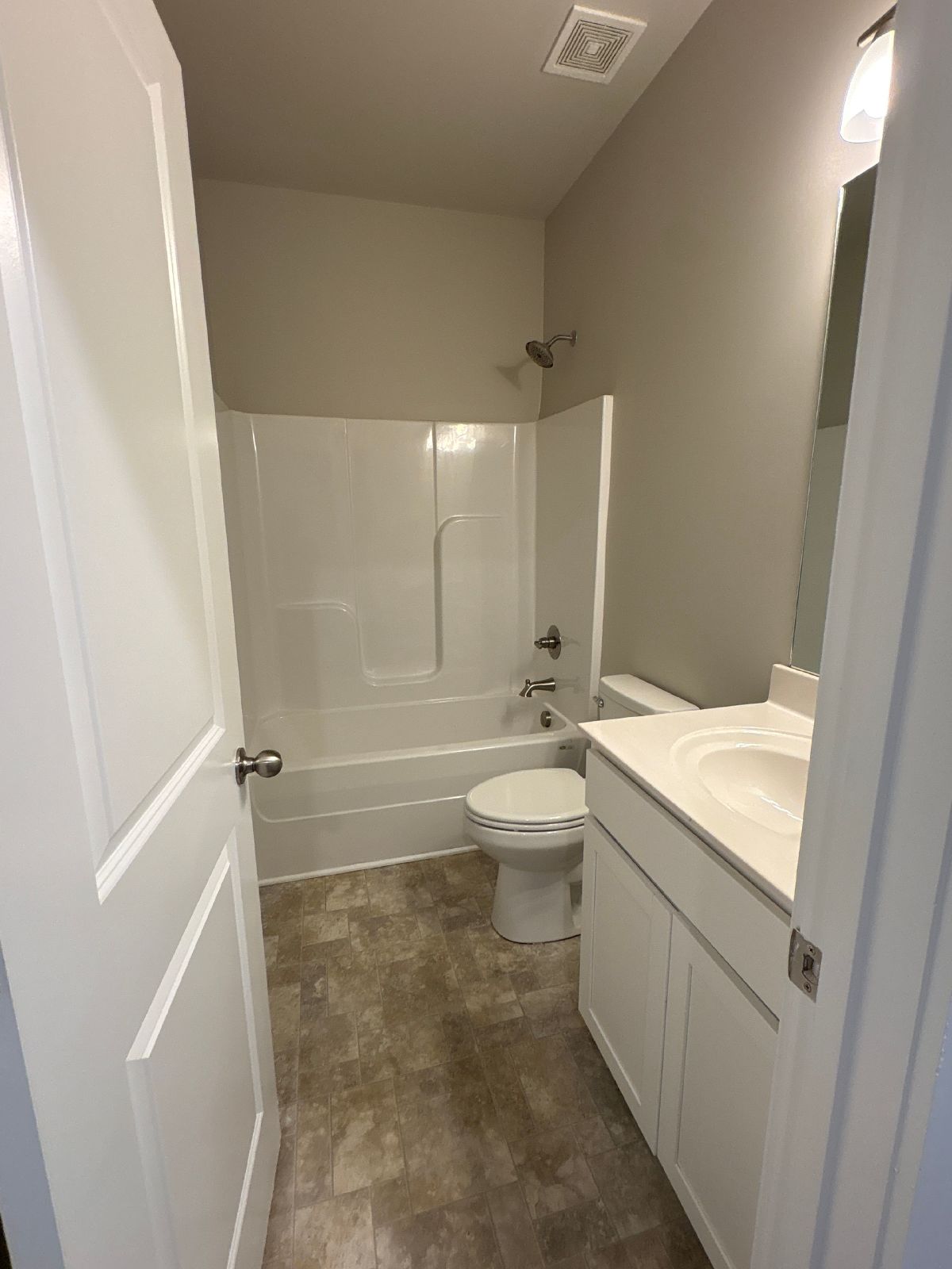 Beautiful 3 Bed 2 Bath TownHome in Shelbyville property image