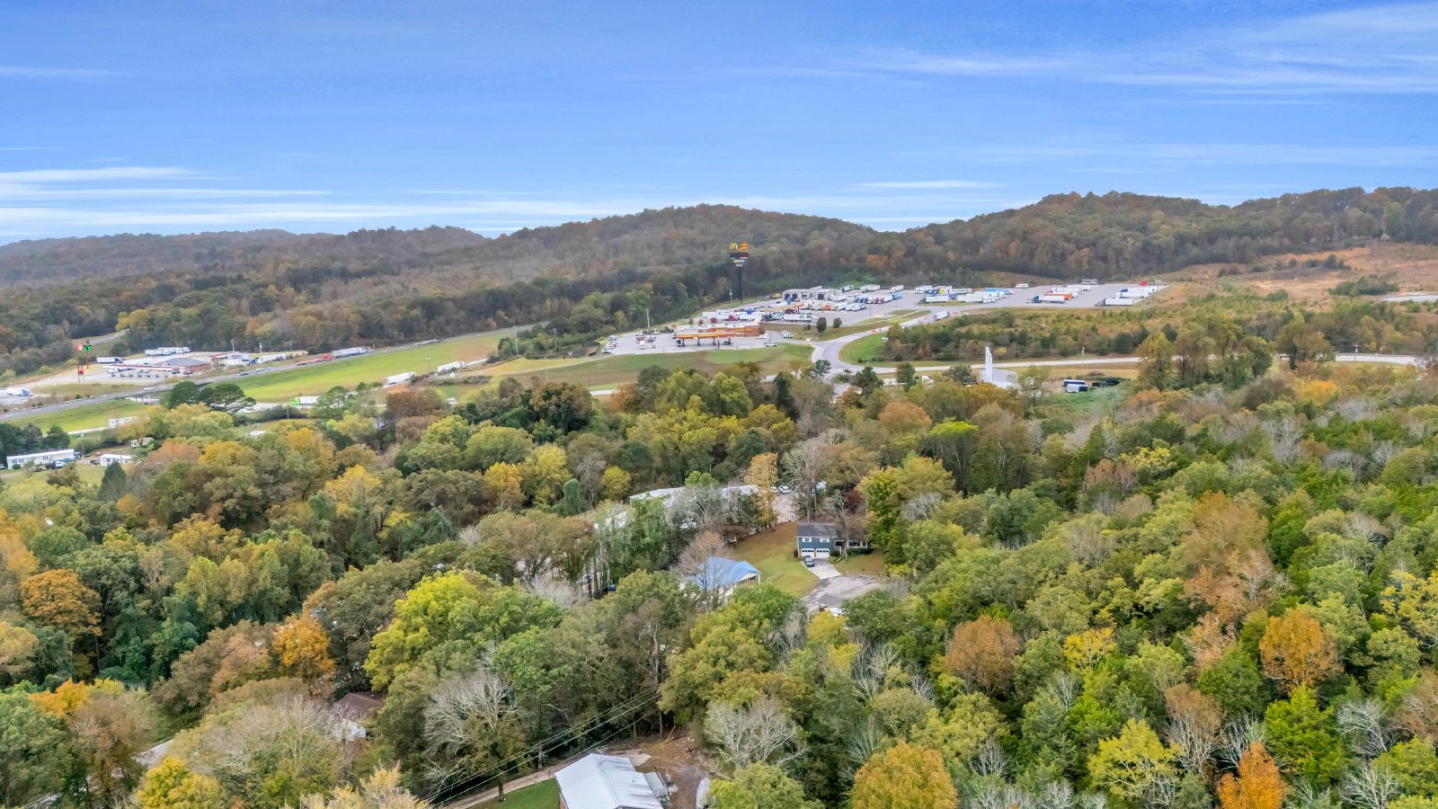 Retreat Like Feel + Practically New! 4 Beds, 3 Baths, Over 2,000 Sq Ft. with Glimpses of Nickajack Lake! property image