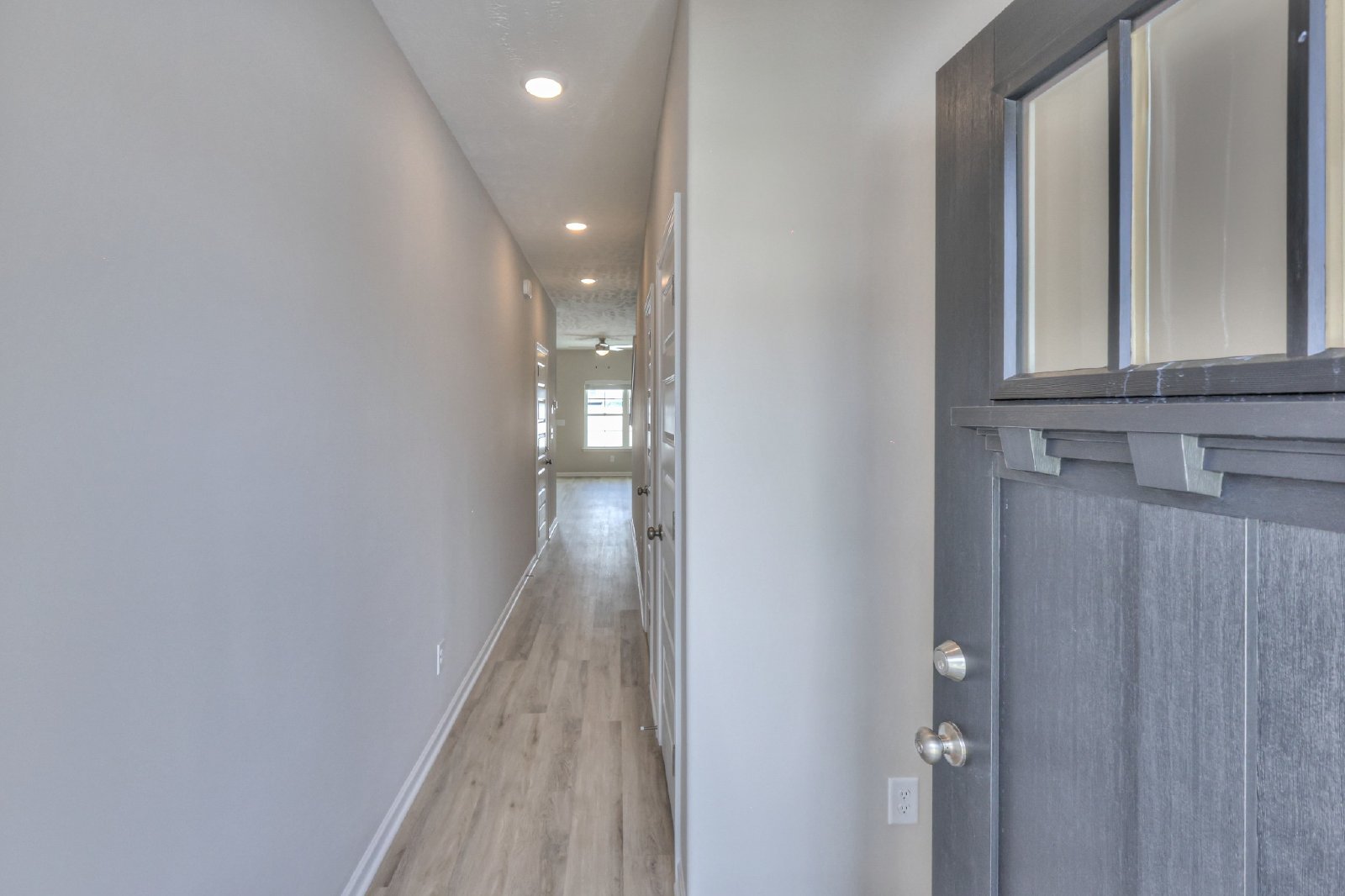 HALF OFF MOVE IN SPECIAL....BRAND NEW Luxury Townhome in Tullahoma!! property image