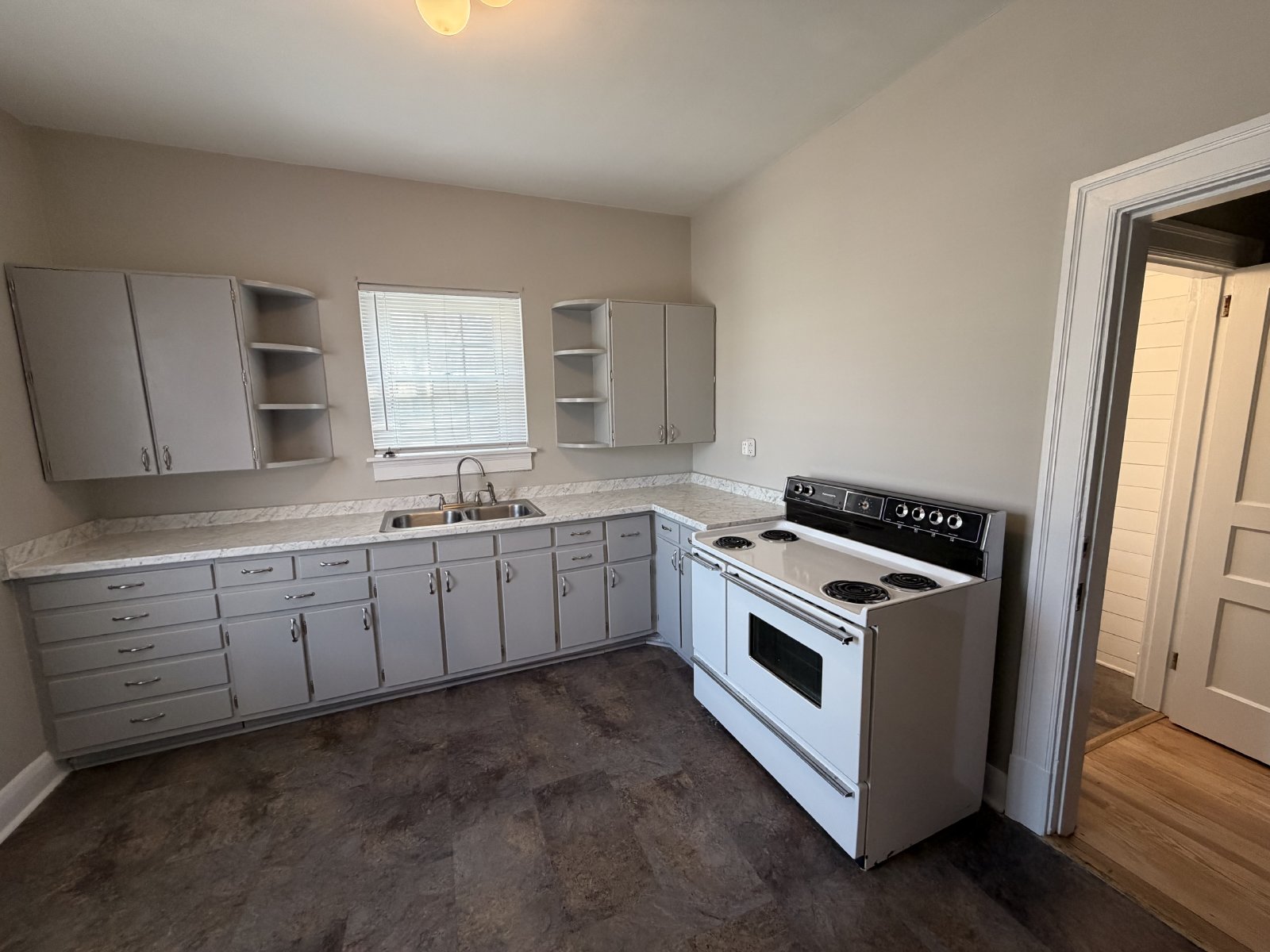Historic 1 BR/1 BA Apartment - Minutes from MTSU property image