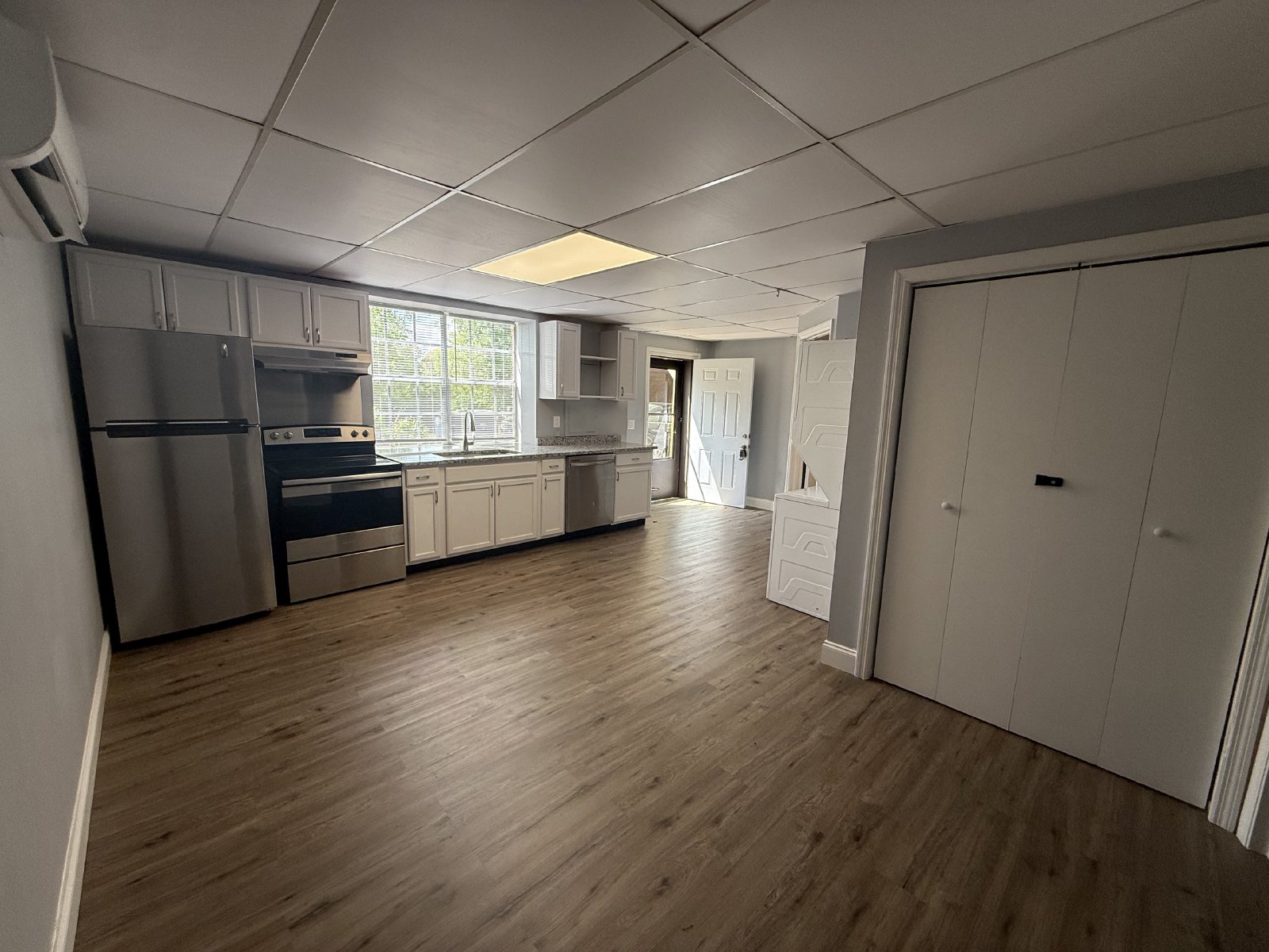 1 Bed, 1 Bath, Washer+Dryer Included & All Utilities Included in Rent! property image