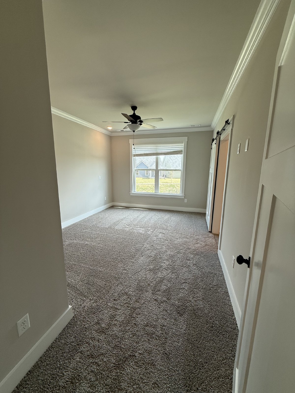 Beautiful New Build 4 Bed, 2.5 Bath, 2 Car Garage - Community Pool & Walking Trail! property image
