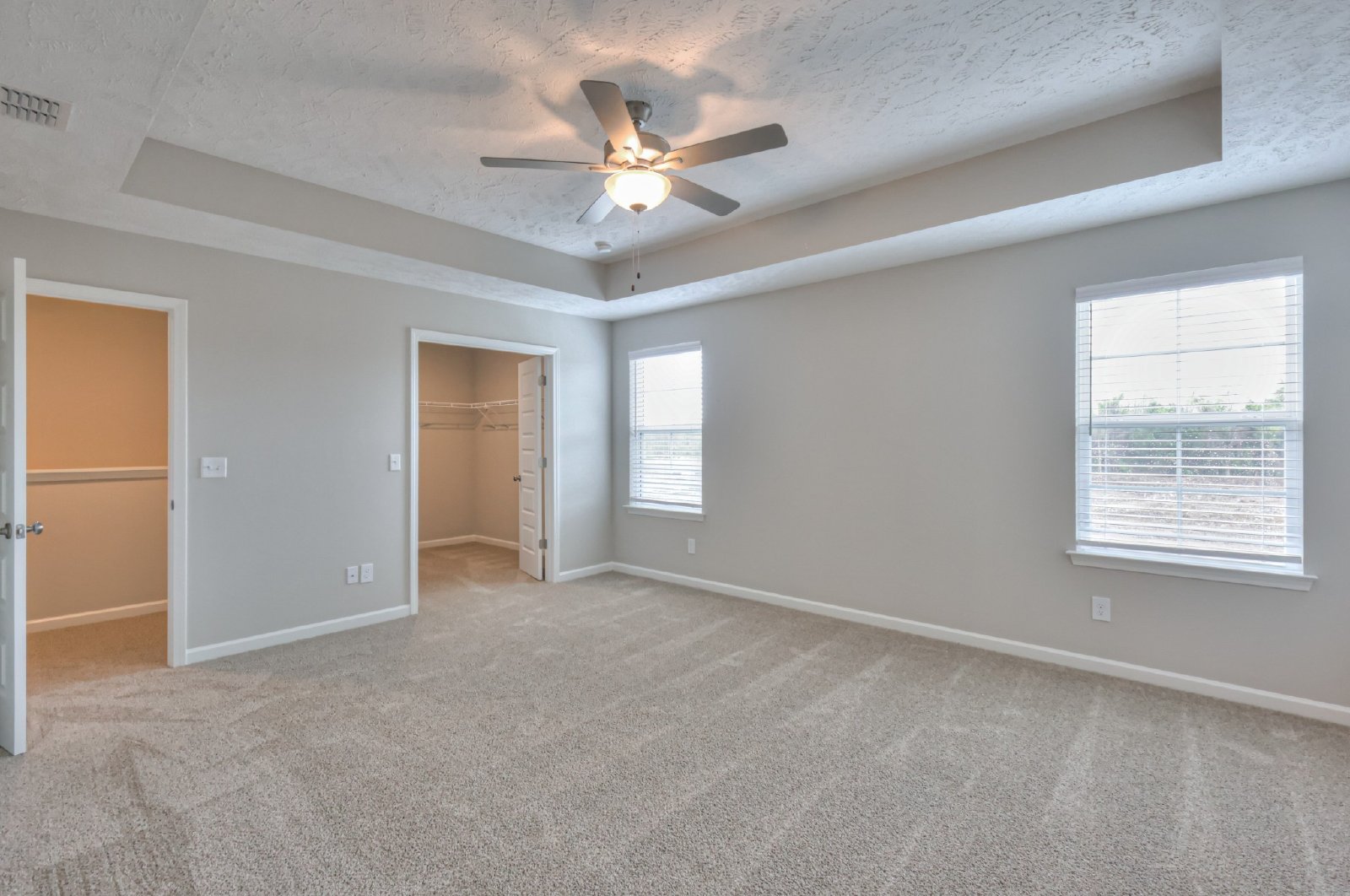 Brand New Luxury Townhome! 3 BR, 2.5 BA, 2 Car Garage, Pool, Dog Park, and More! property image