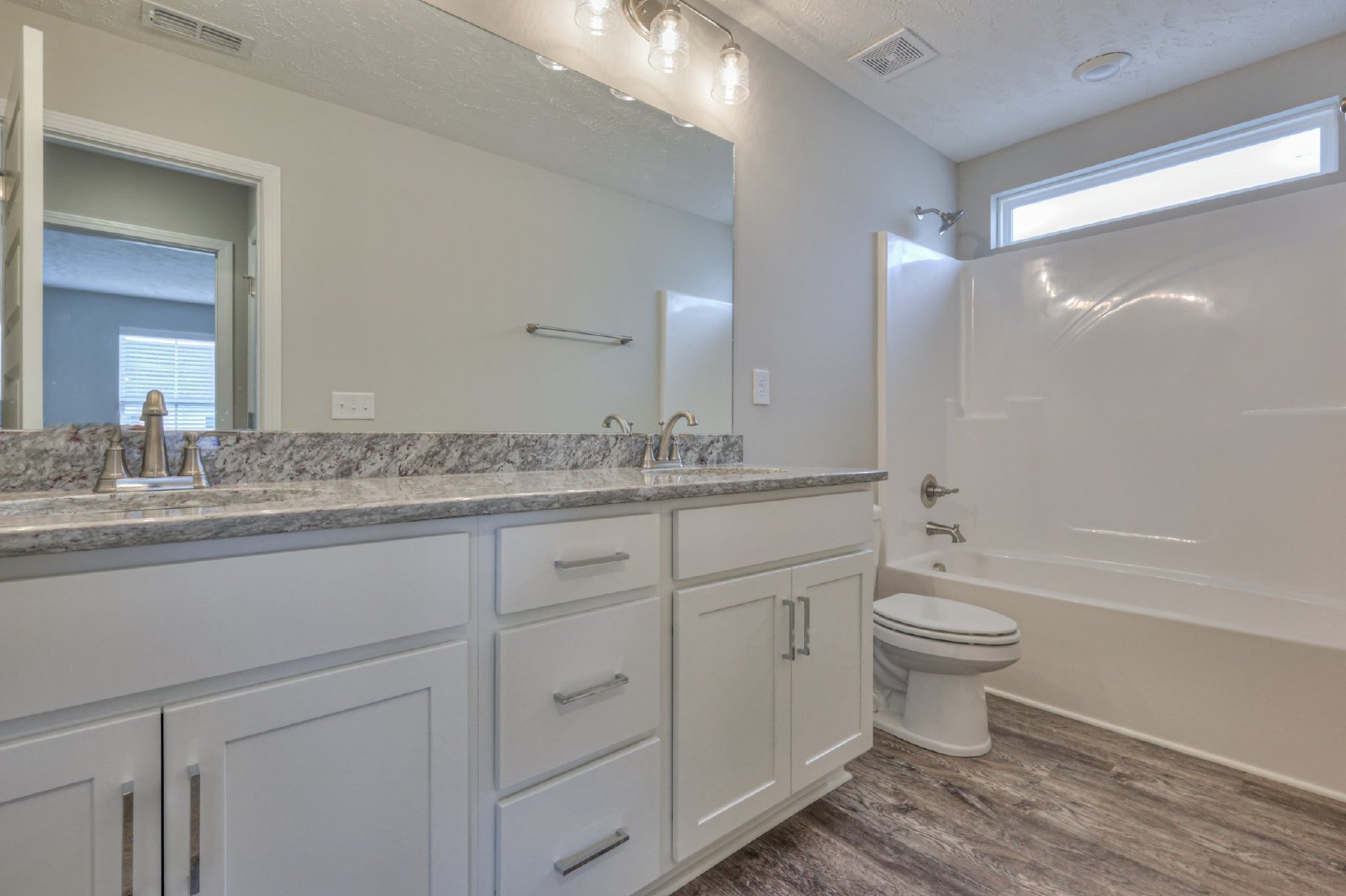 Brand New Luxury Townhome! 3 BR, 2.5 BA, 2 Car Garage, Pool, Dog Park, and More! property image