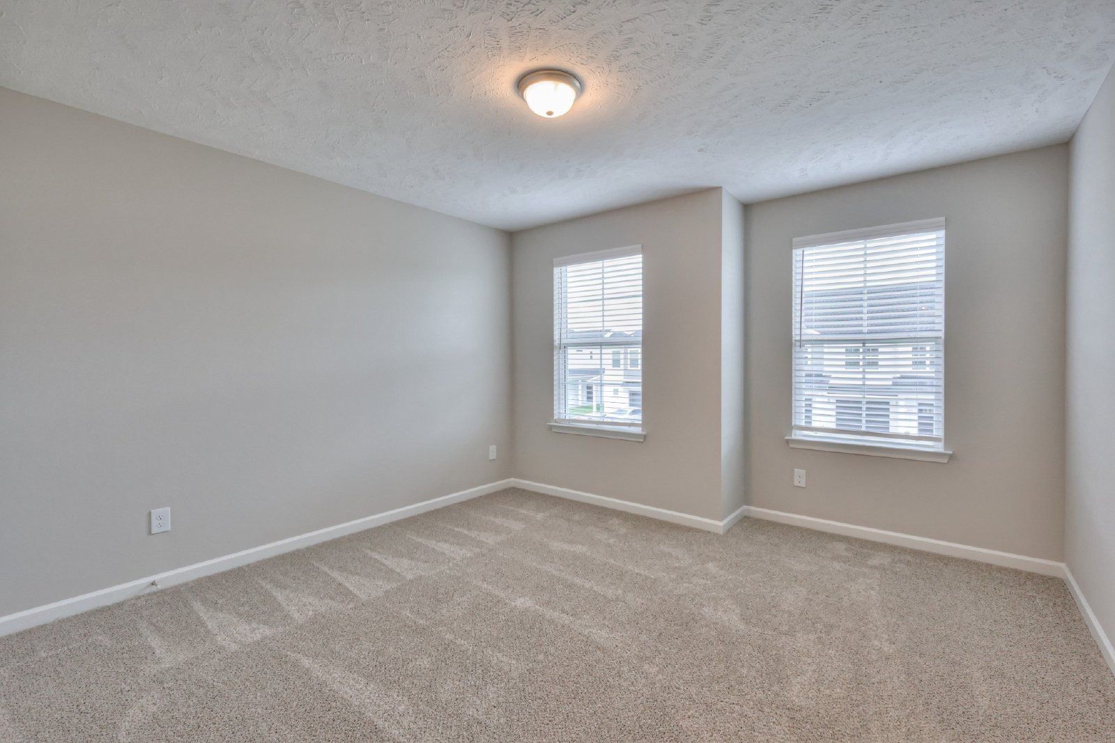 Brand New Luxury Townhome! 3 BR, 2.5 BA, 2 Car Garage, Pool, Dog Park, and More! property image
