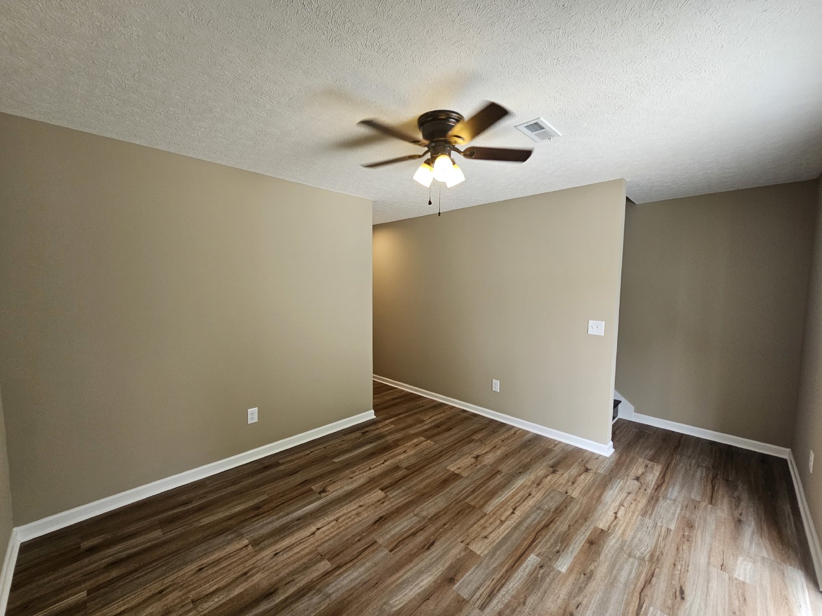 Modern Townhome in Tullahoma.... property image