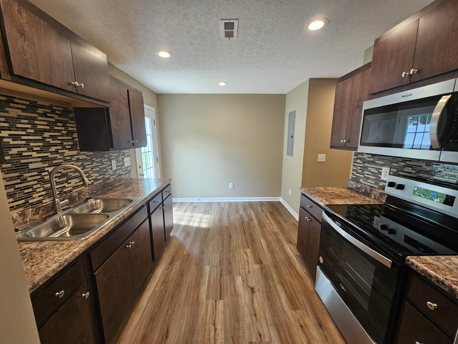 Modern Townhome in Tullahoma.... property image