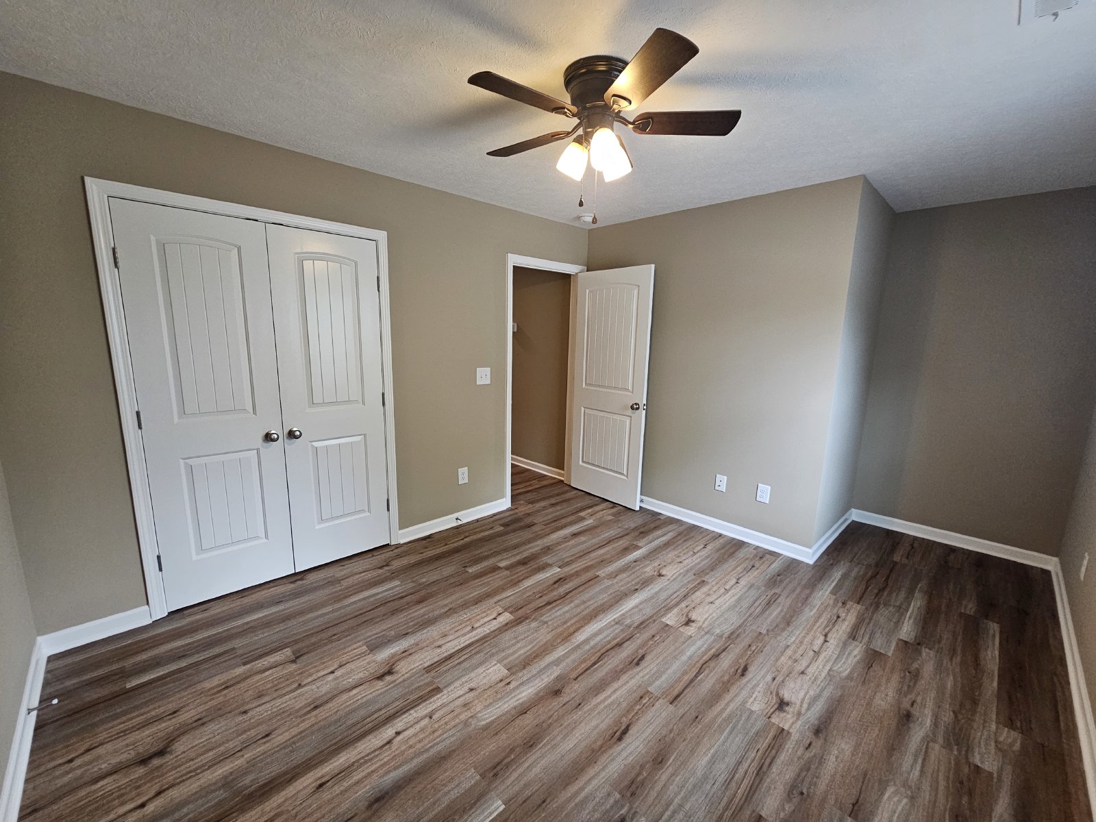 Modern Townhome in Tullahoma.... property image