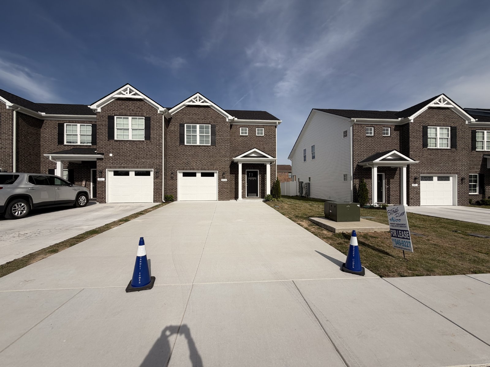 Beautiful 3 Bed 2.5 Bath Townhouse Near The Heart Of Shelbyville property image