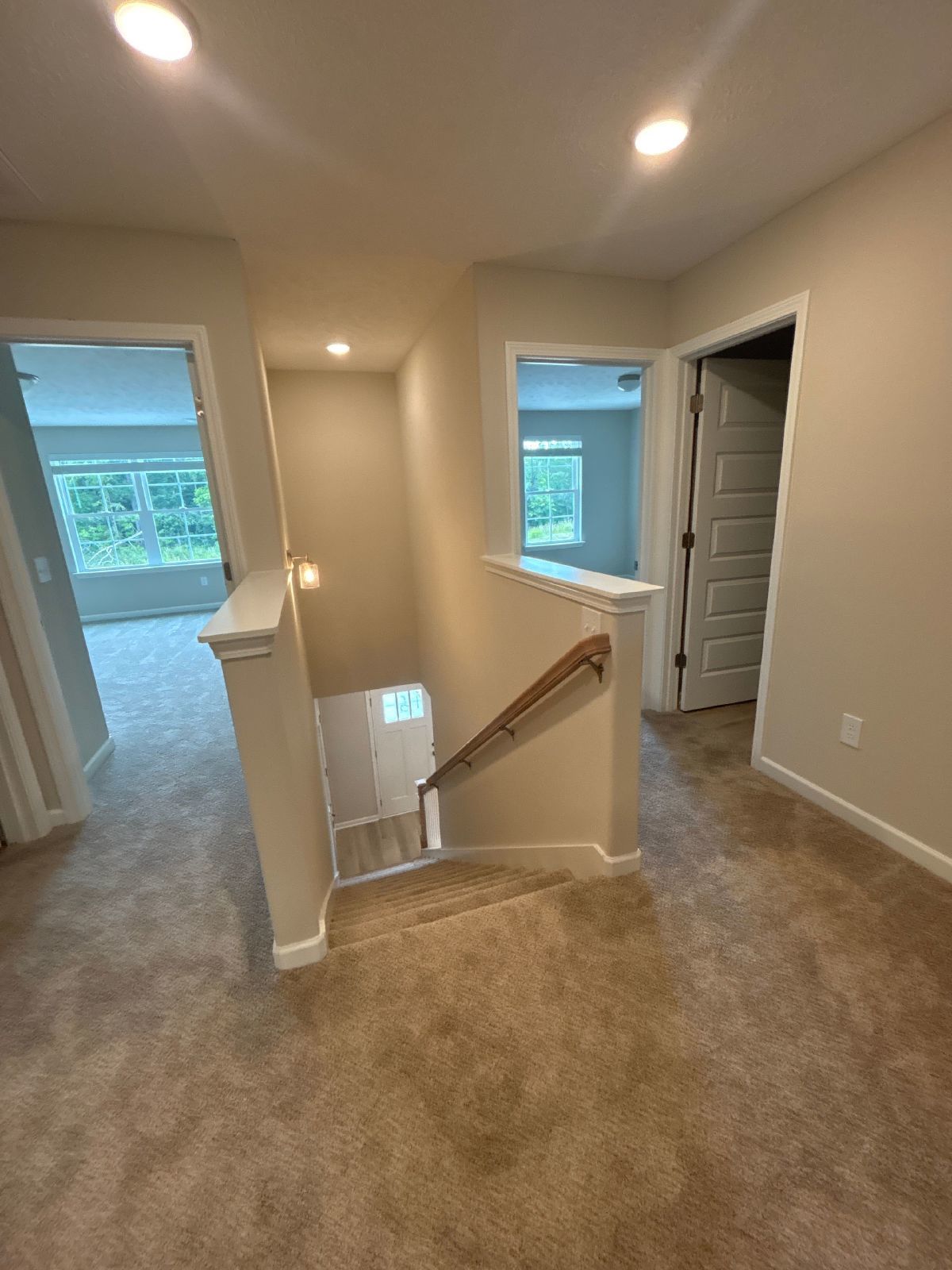 1/2 OFF MOVE IN SPECIAL! 4 Bedroom Townhome in Shelbyville! property image