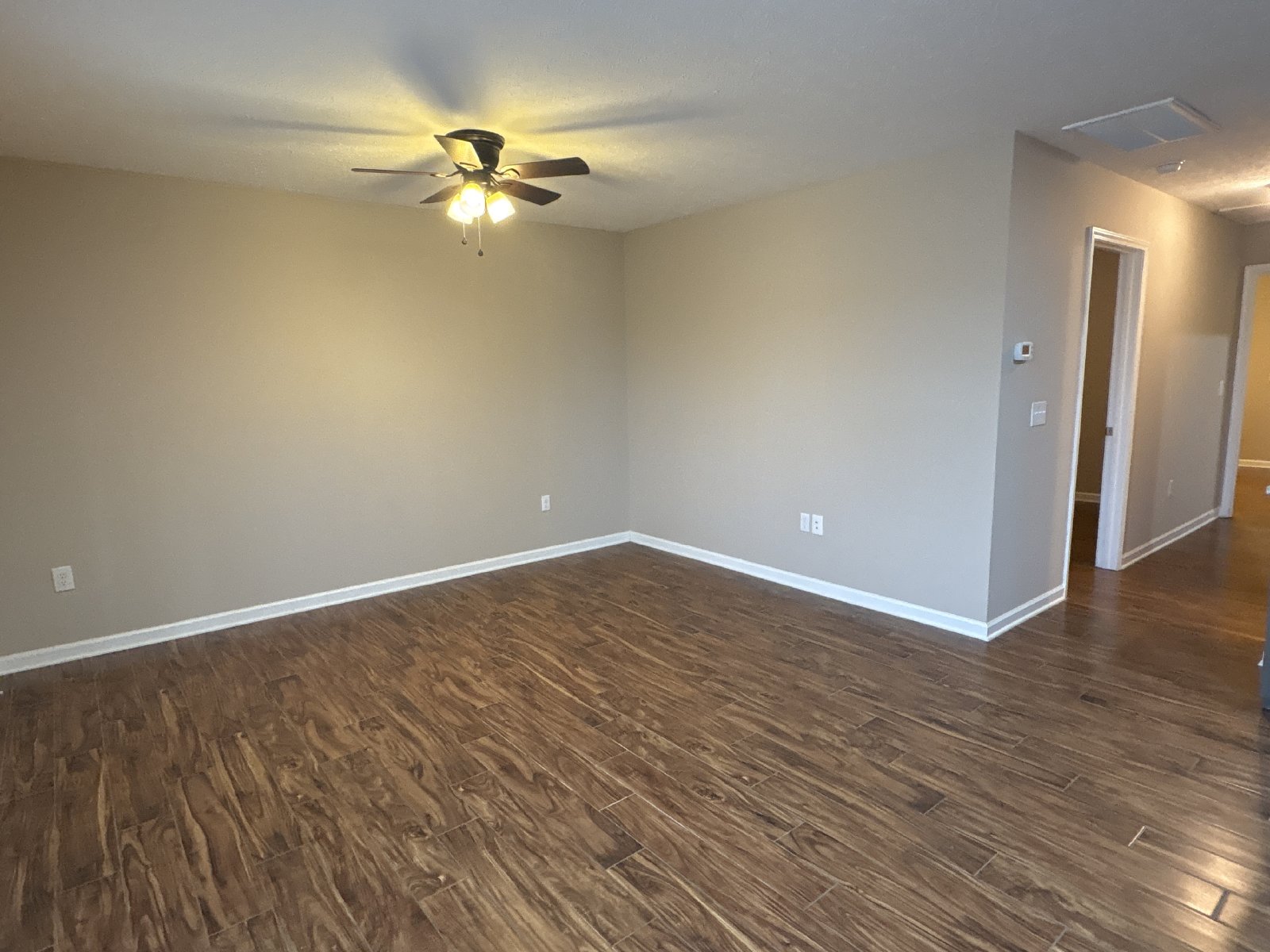 Recently built 2 Bedroom Apartment Minutes from Tim's Ford Lake! property image