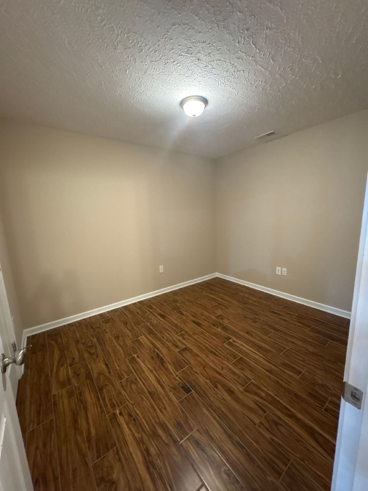 Recently built 2 Bedroom Apartment Minutes from Tim's Ford Lake! property image