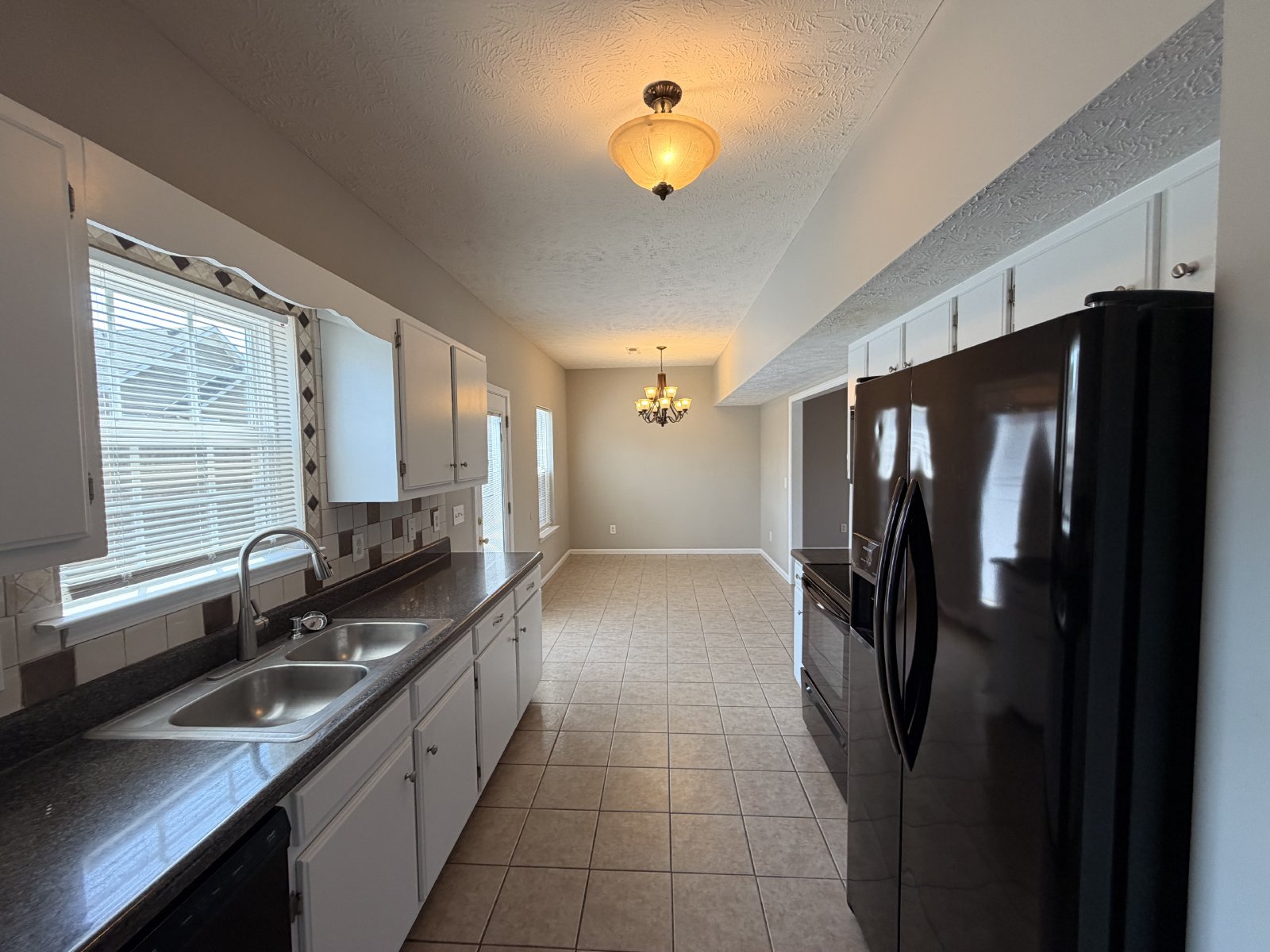 3 BR, 2.5 Bath with Fenced Backyard - Available Now! property image