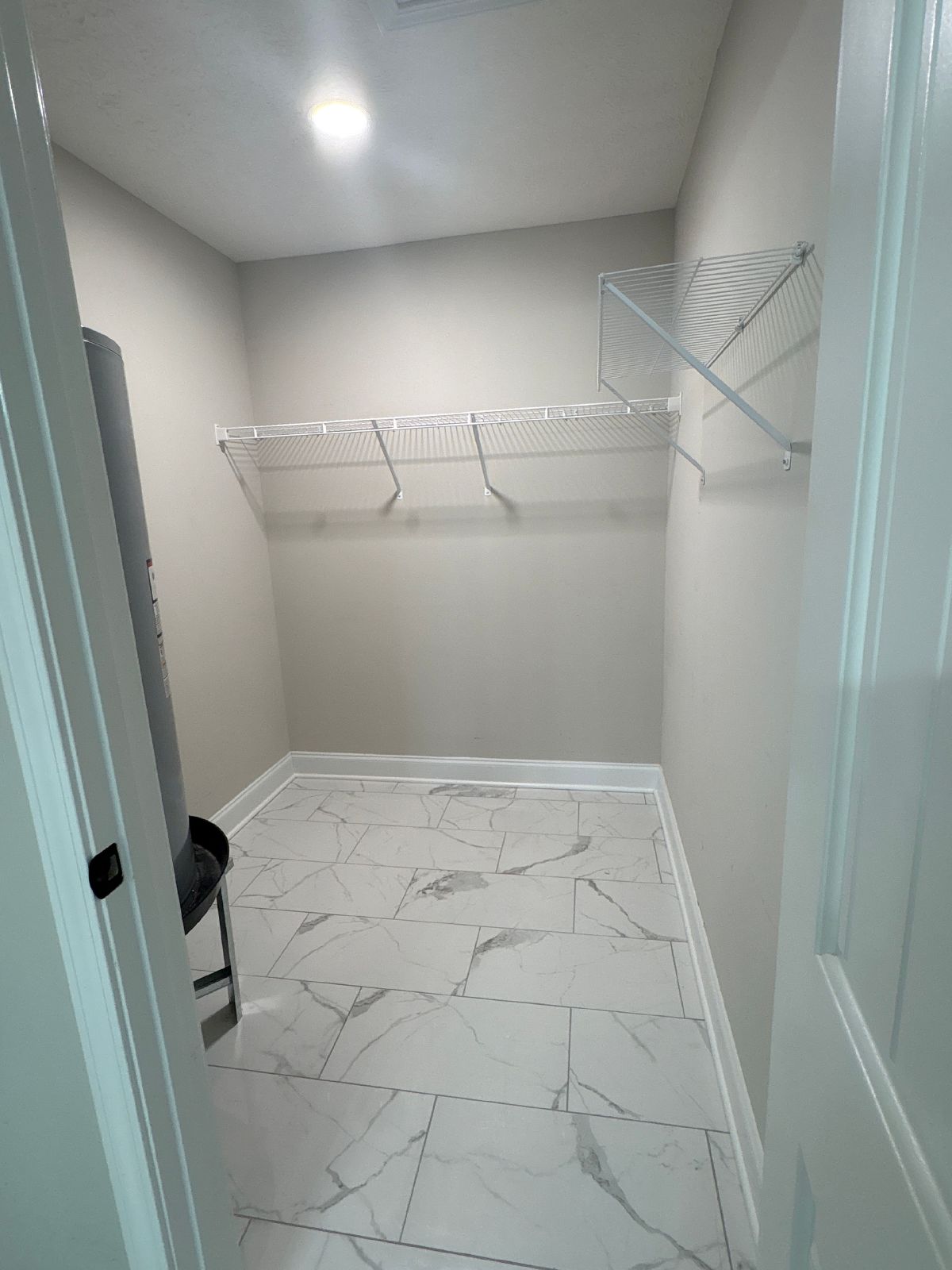 Spacious 3 Bed 2 Bath Duplex with Fenced-In Backyard! property image