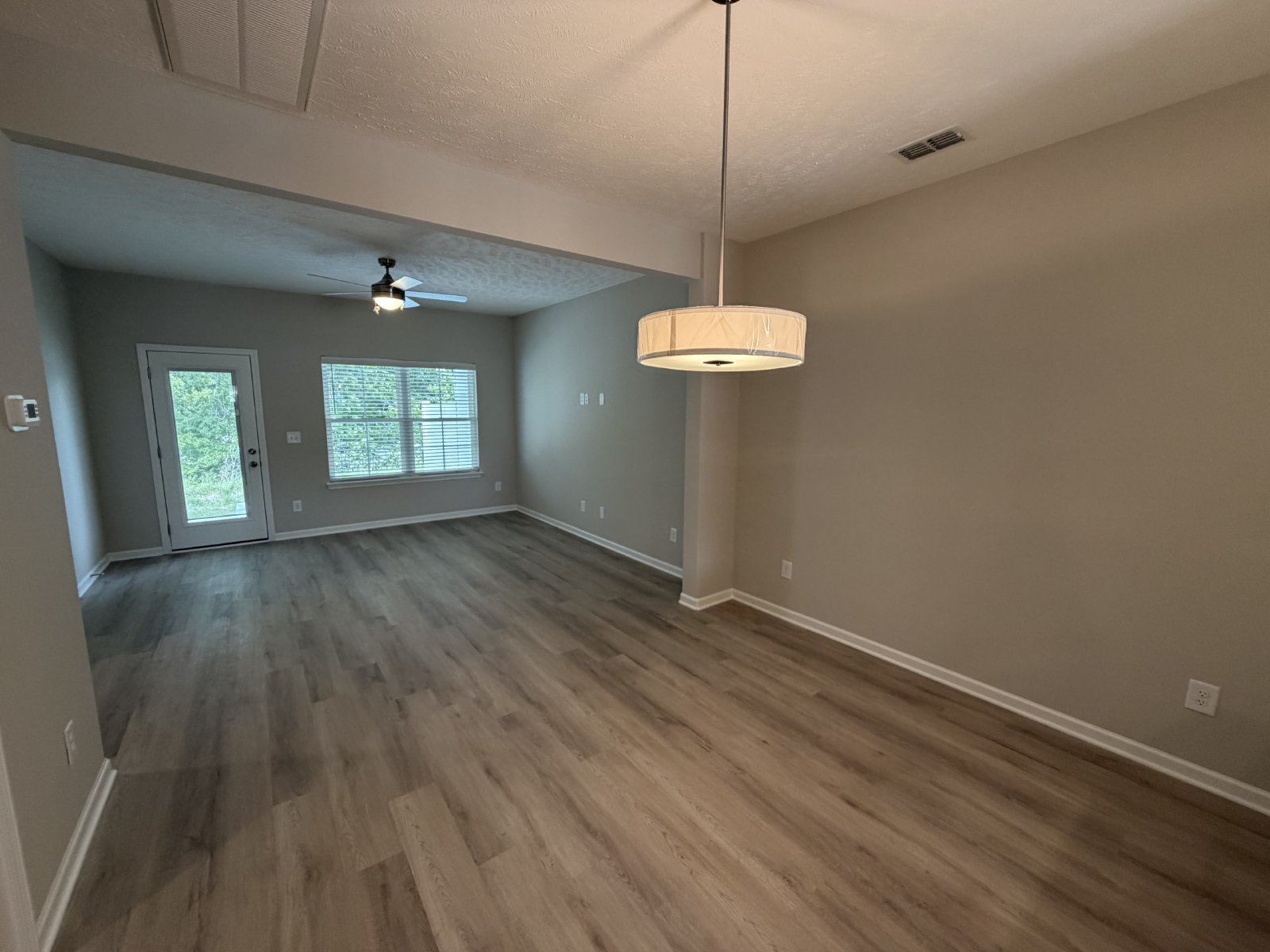 Brand New 4 Bed 3.5 Bath Townhome In Shelbyville property image