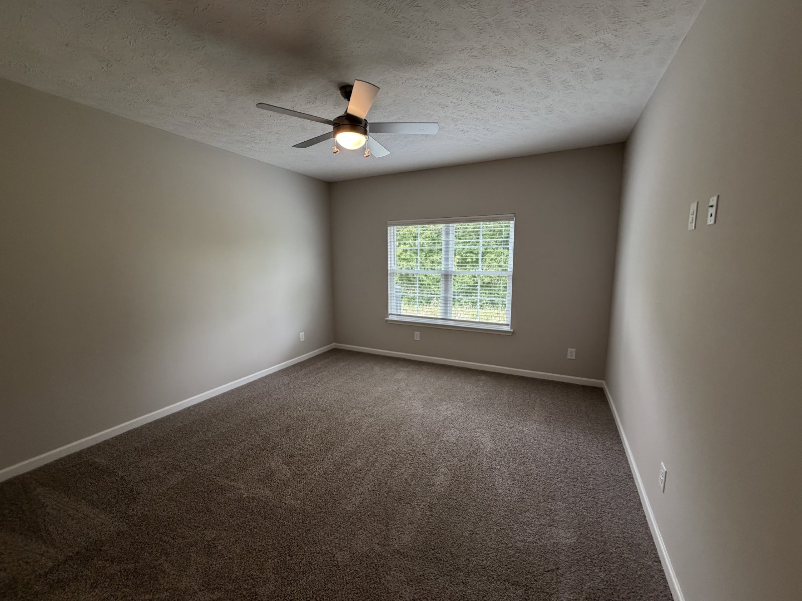 Brand New 4 Bed 3.5 Bath Townhome In Shelbyville property image