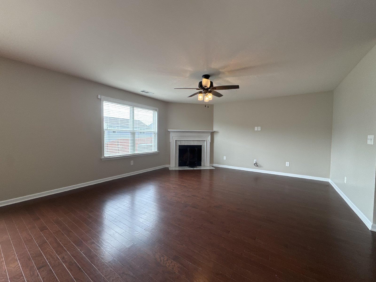 Well-Maintained 3BR Home in Lebanon | Great Location + Natural Light property image