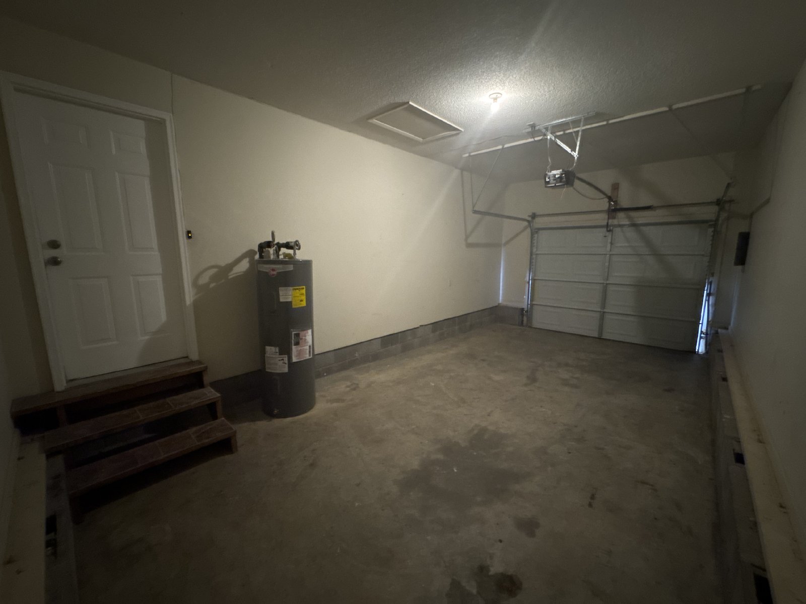 ✨ $500 Move-In Incentive for Approved Applications with a May Move-In! ✨ property image