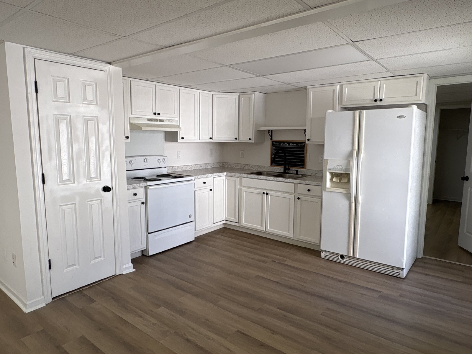 Renovated Duplex in Central Tullahoma! property image