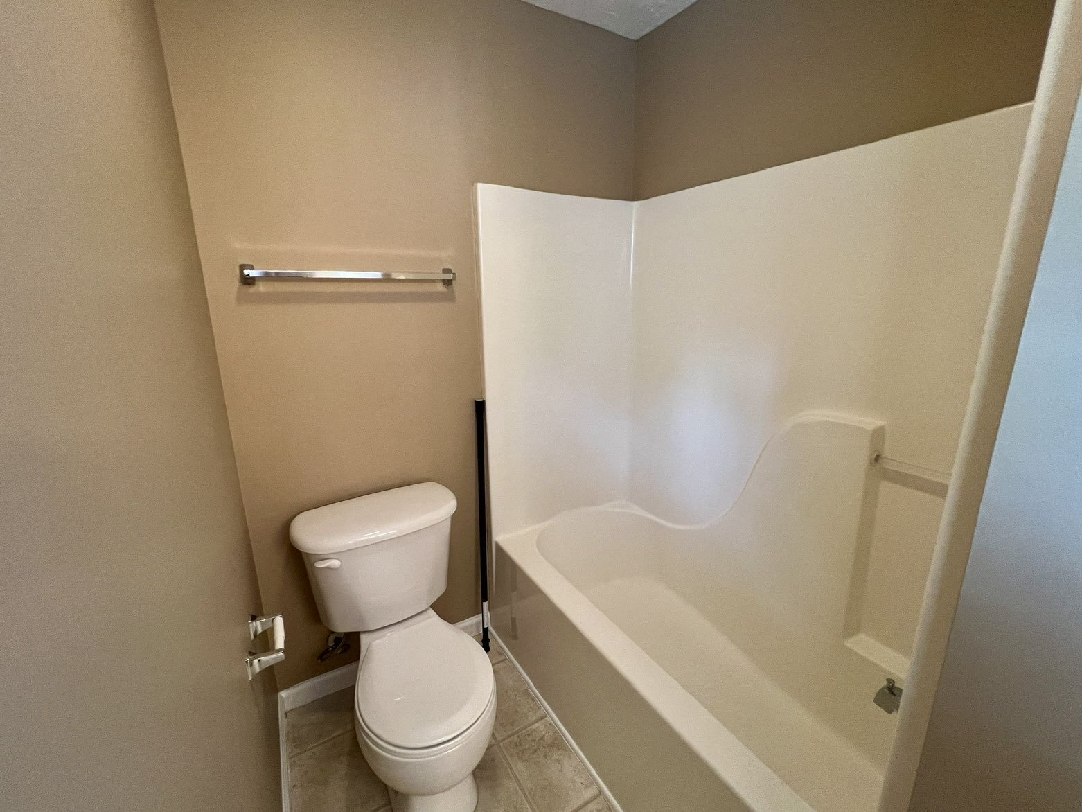 3 Bedroom 2.5 Bath Home in Oxford Hall - South Murfreesboro *New Carpet* property image