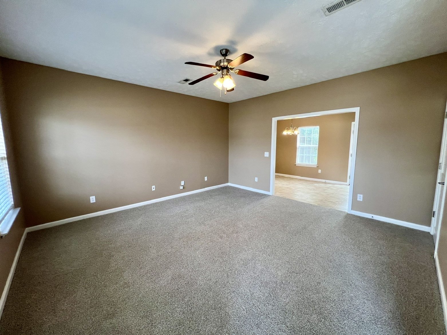 3 Bedroom 2.5 Bath Home in Oxford Hall - South Murfreesboro *New Carpet* property image