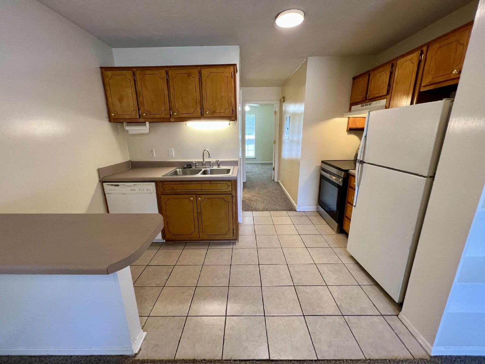 1BR 1BA Ground Level Apt., Free Water! - *No pets* property image