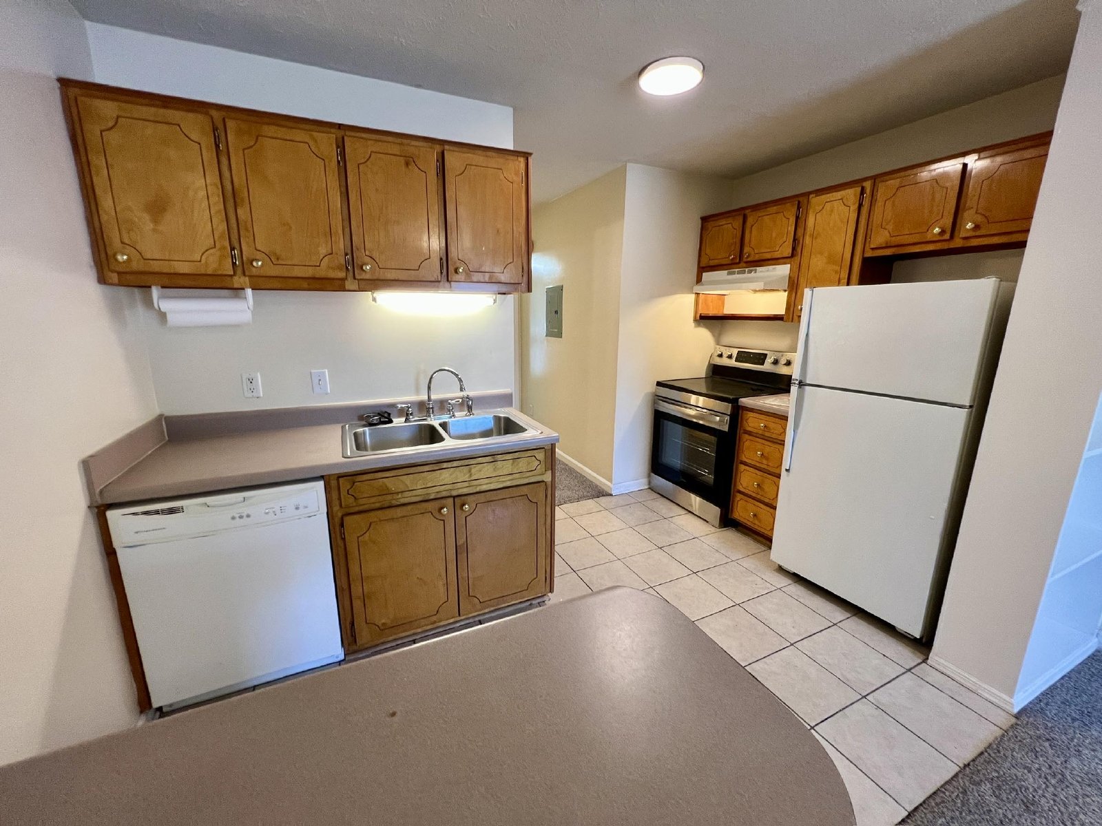 1BR 1BA Ground Level Apt., Free Water! - *No pets* property image
