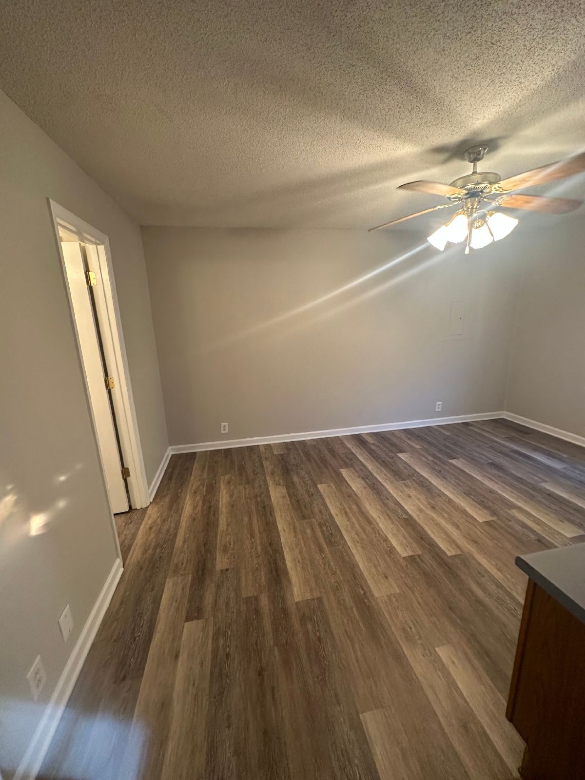 Cute 2 Bed 2.5 Bath House Near MTSU! property image