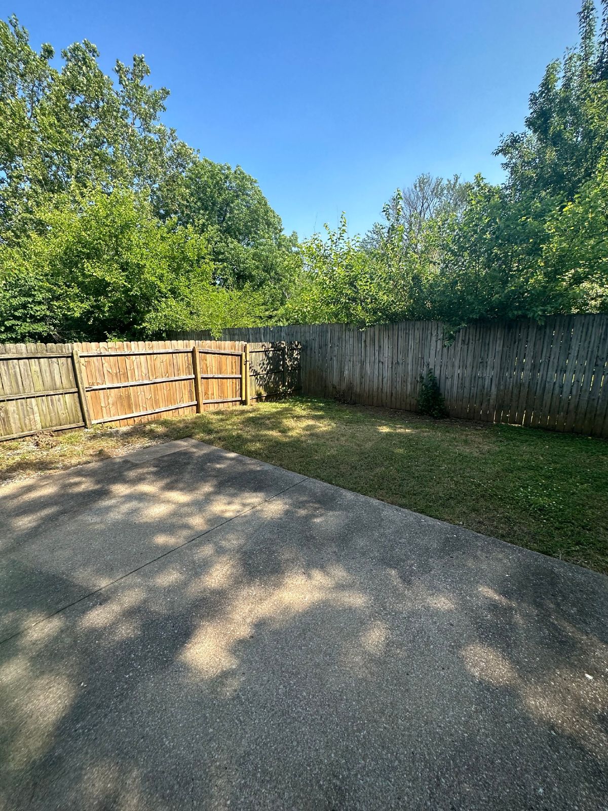 Cute 2 Bed 2.5 Bath House Near MTSU! property image