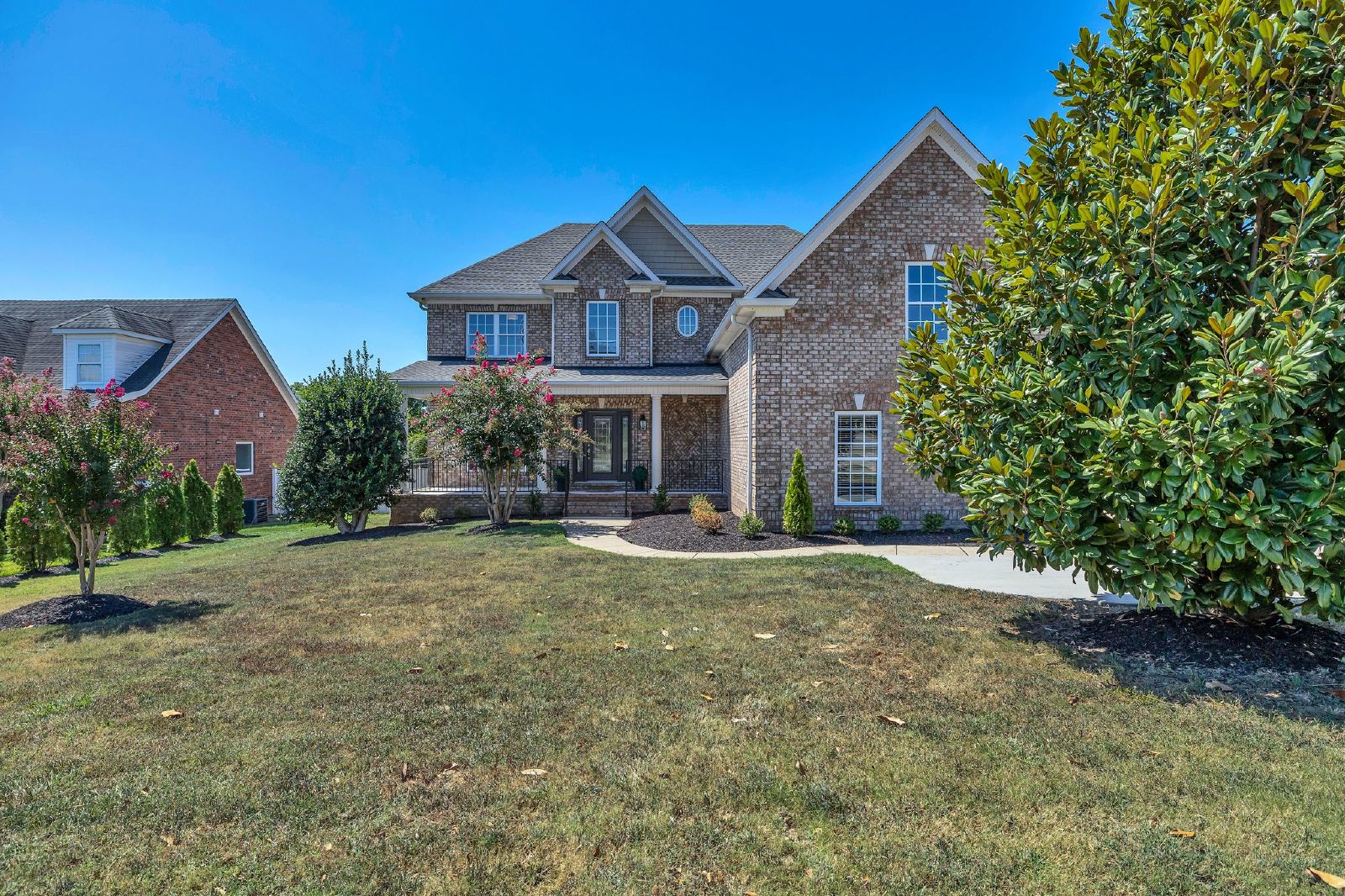 Luxury 4BR Home with River Views & Entertainer’s Bonus Room property image