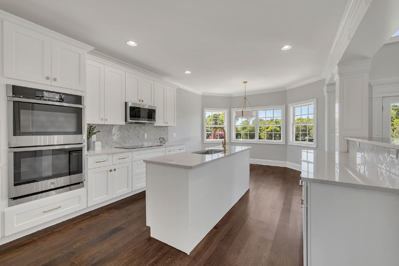 Luxury 4BR Home with River Views & Entertainer’s Bonus Room property image