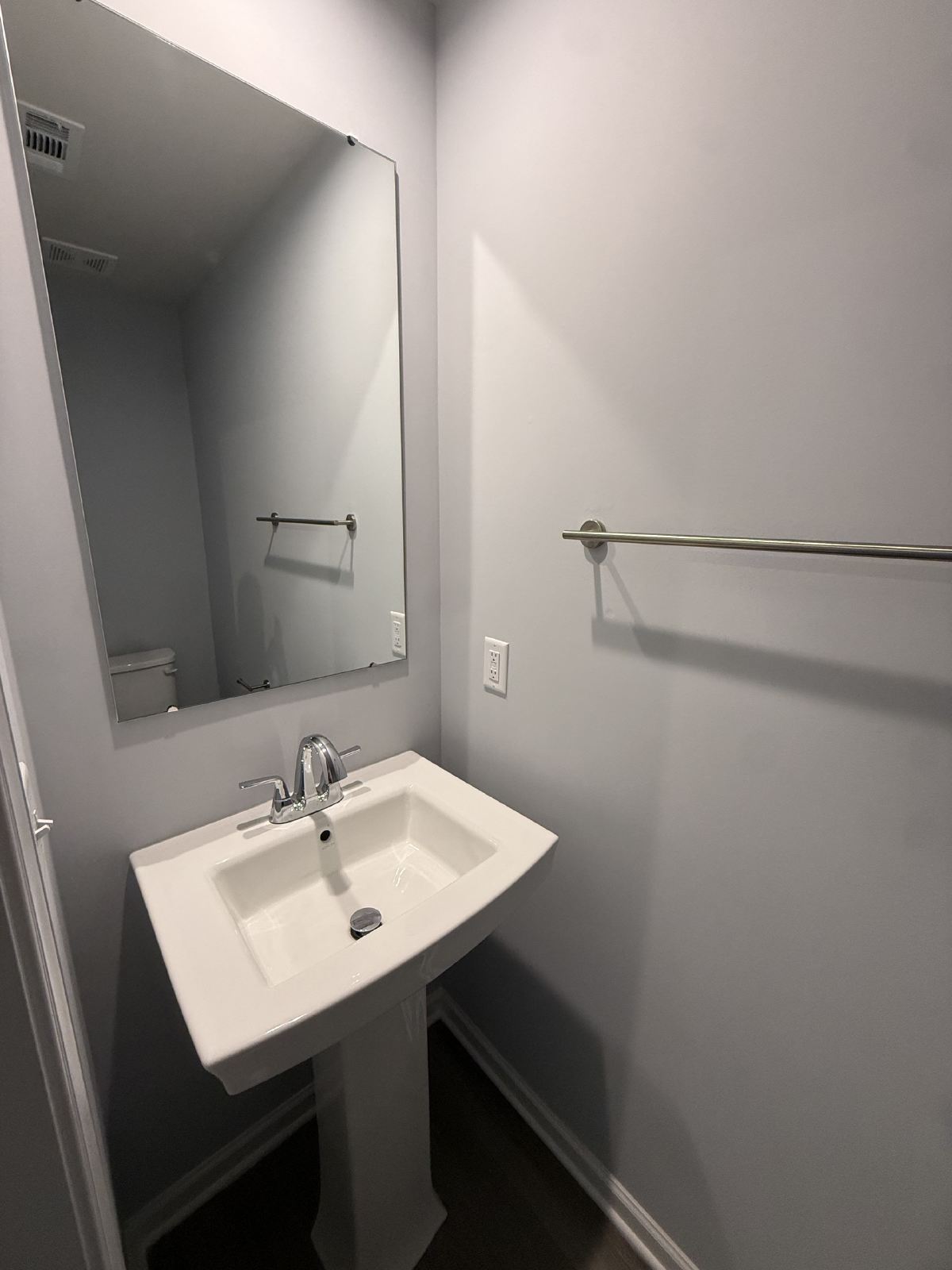 Like-New 4BR Home in Christiana | Open Floor Plan + Large Backyard! property image