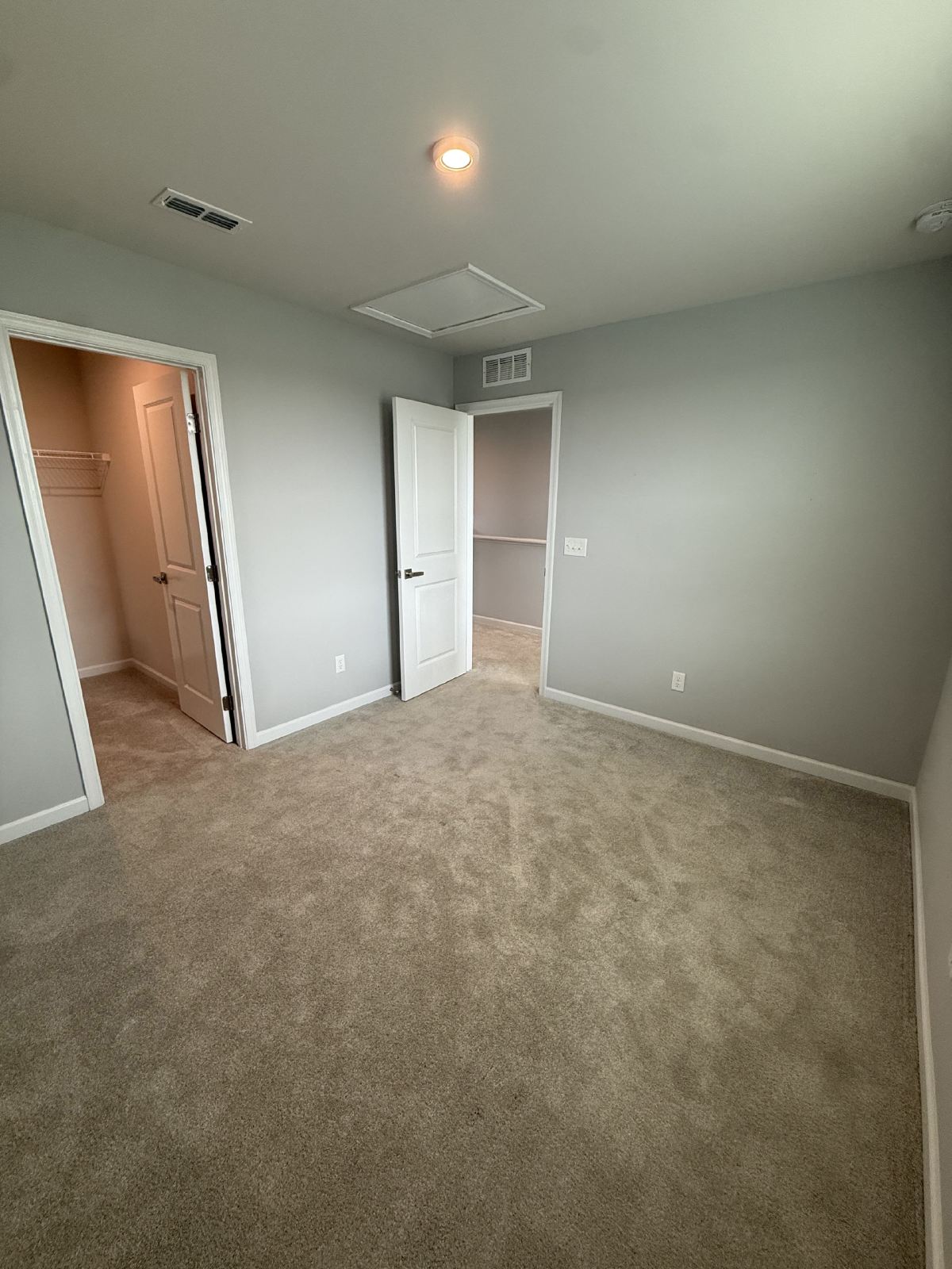 Like-New 4BR Home in Christiana | Open Floor Plan + Large Backyard! property image