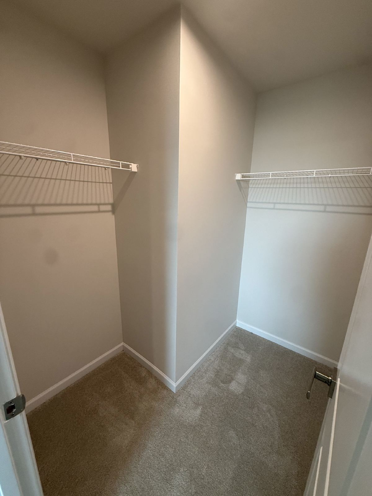 Like-New 4BR Home in Christiana | Open Floor Plan + Large Backyard! property image