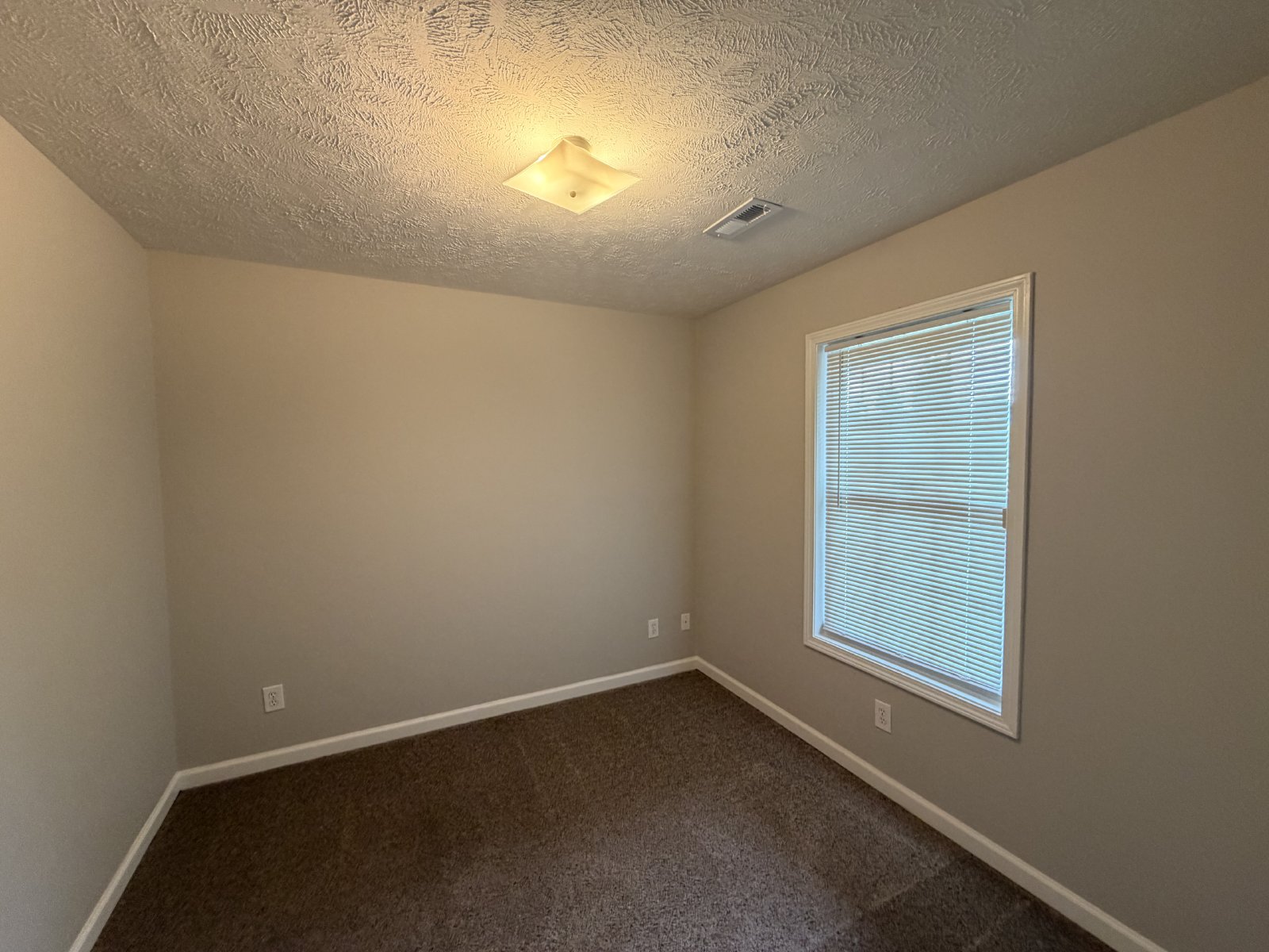 Available Now - 3BR 2BA Home in Smyrna **All one level** property image