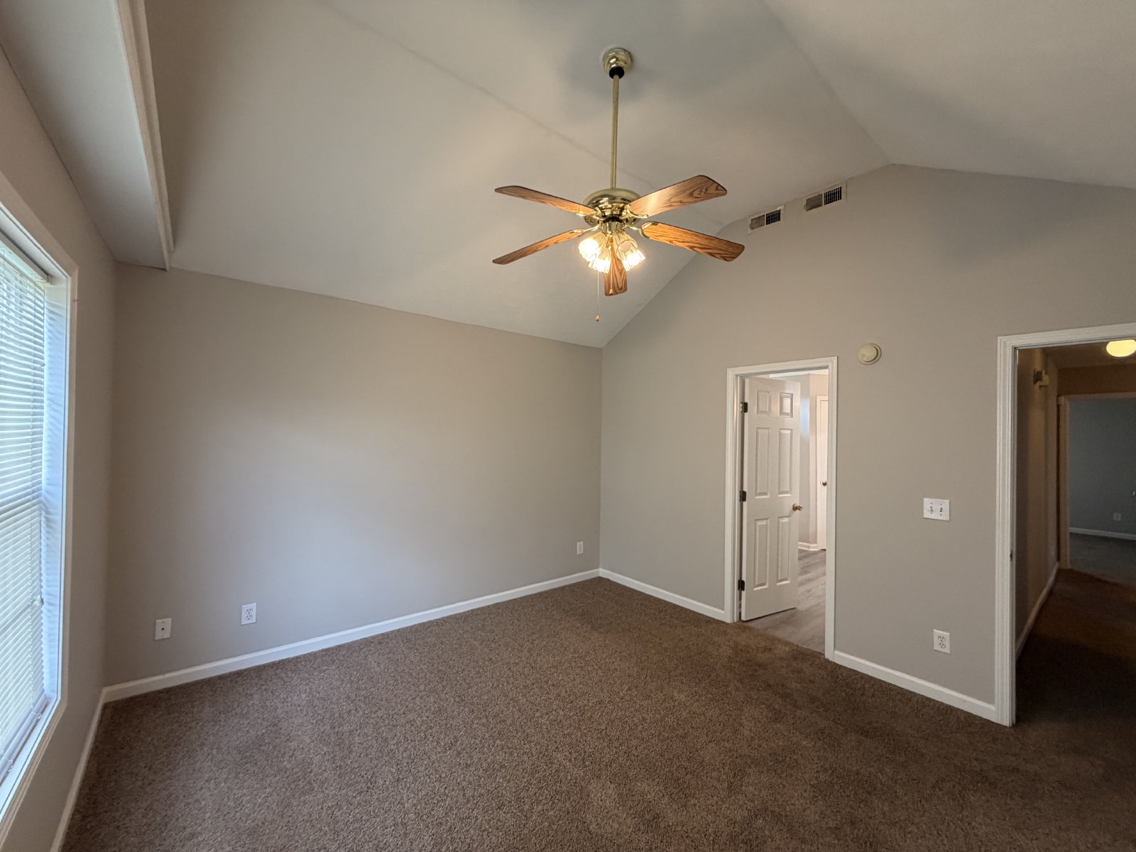 Available Now - 3BR 2BA Home in Smyrna **All one level** property image