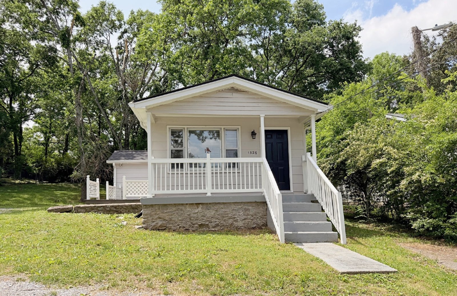 Move-In Ready 3BR Rental with Spacious Yard & Deck property image